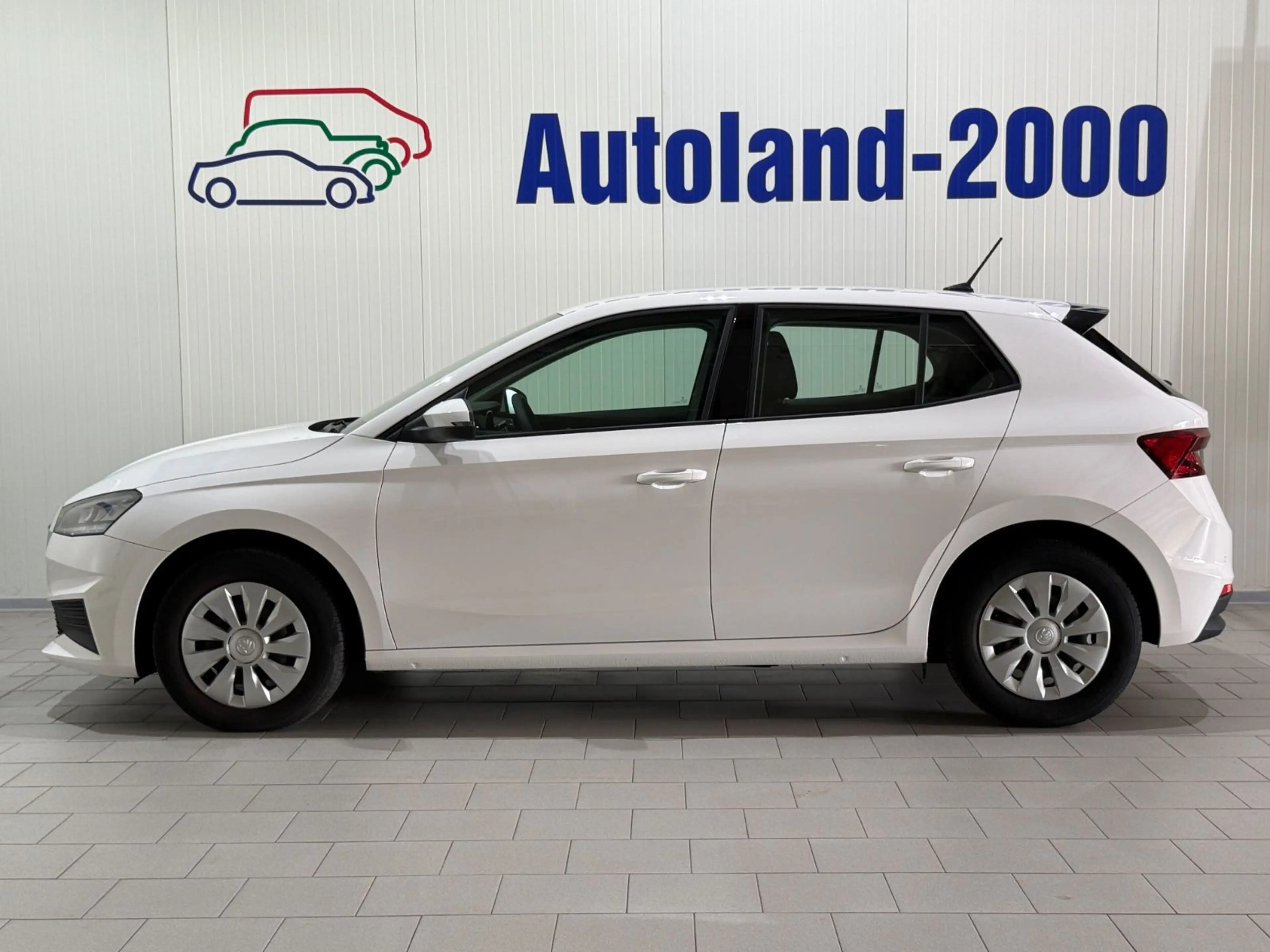 Skoda Fabia Active LED - CarPlay - Sitzheizung - PDC — photo 3
