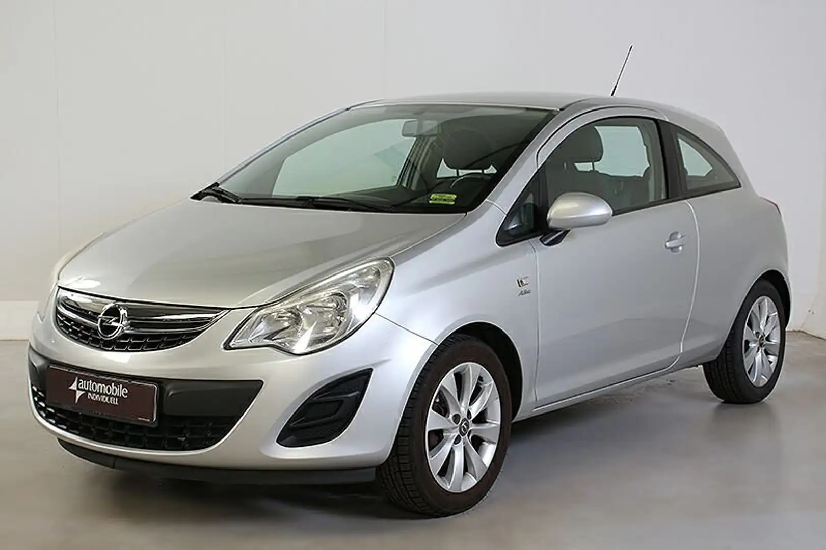 Opel Corsa 1.4 16V Active Klimaanlage CD BC Tempomat Argent - 1
