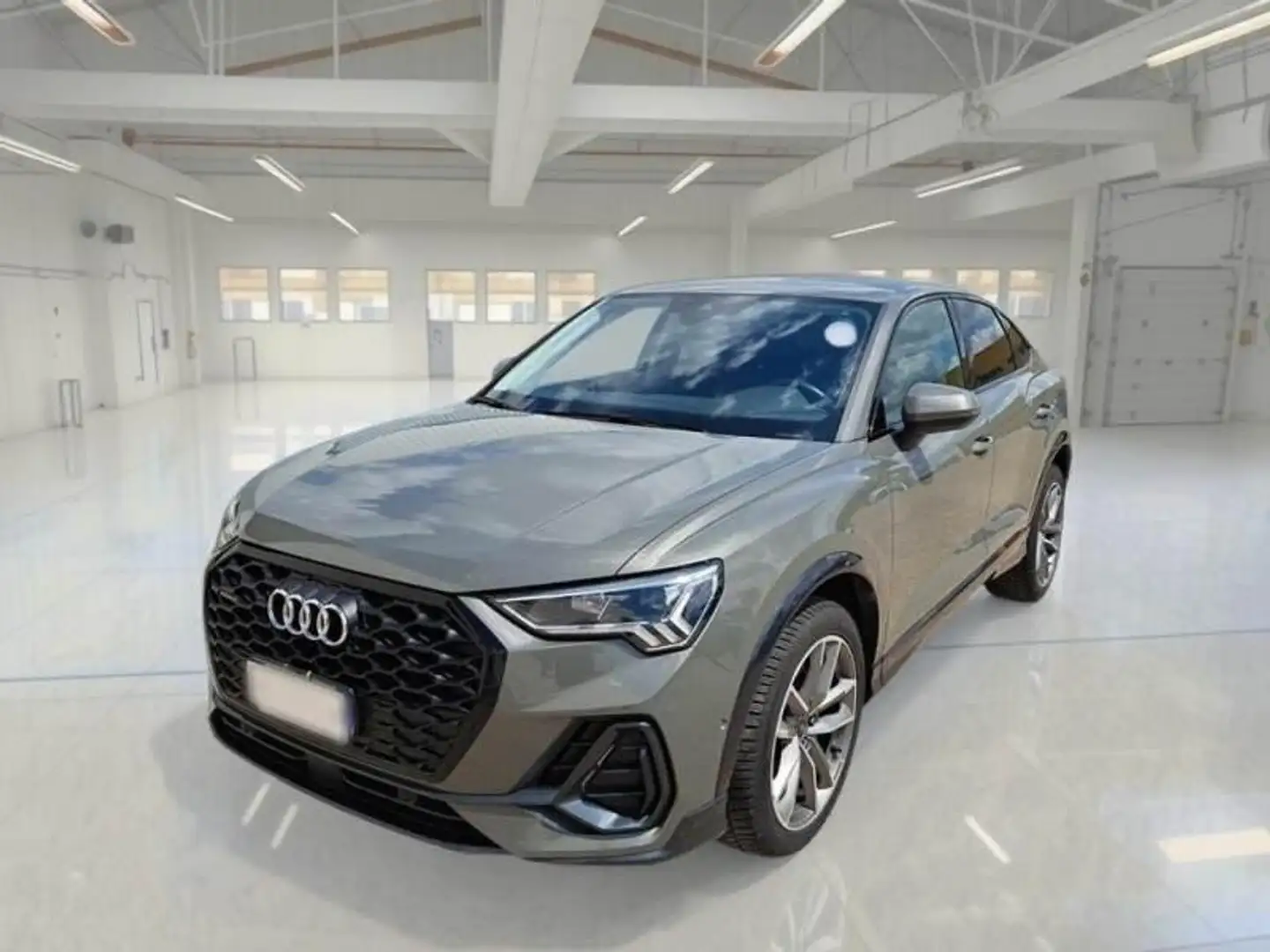 Audi Q3 Q3 SPB 40 TDI quattro S tronic Business Plus Gris - 1