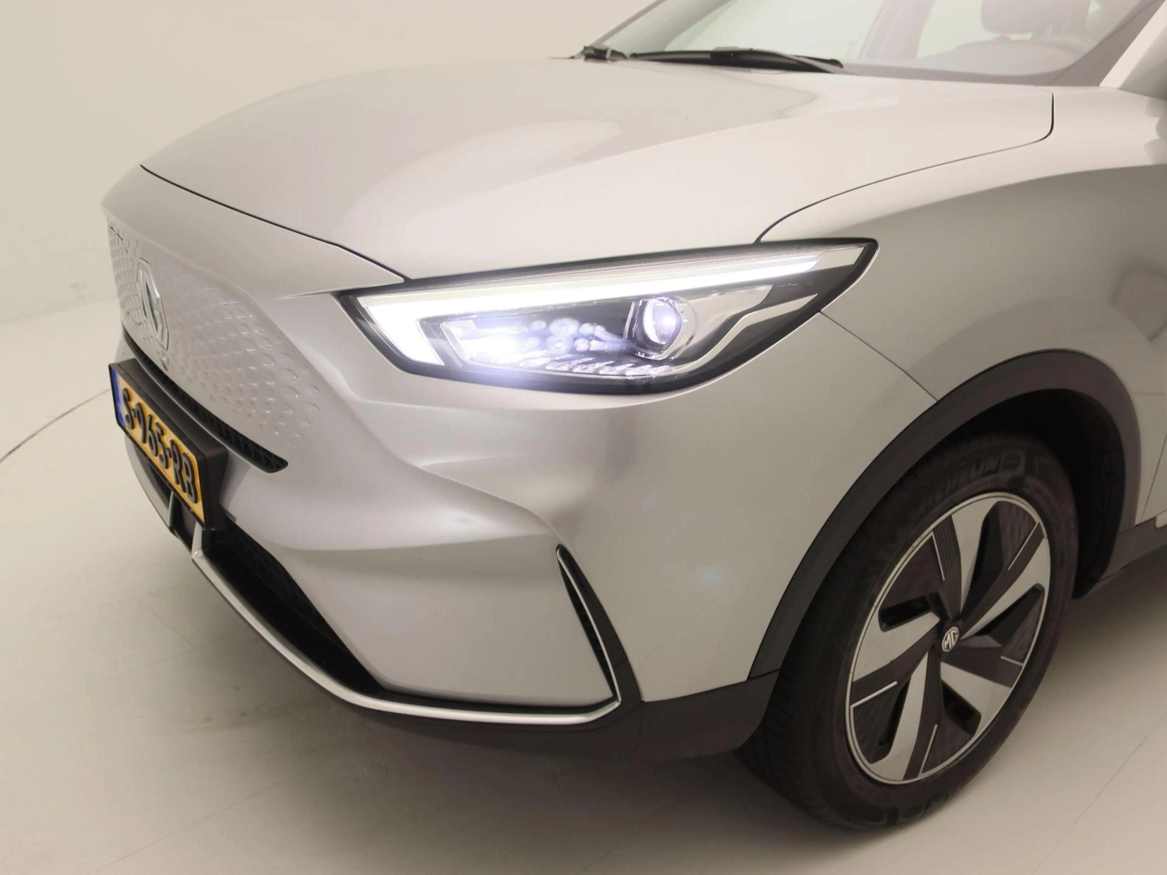 MG ZS MG EV EV Long Range Luxury 70 kWh | Apple Carplay/ — photo 14