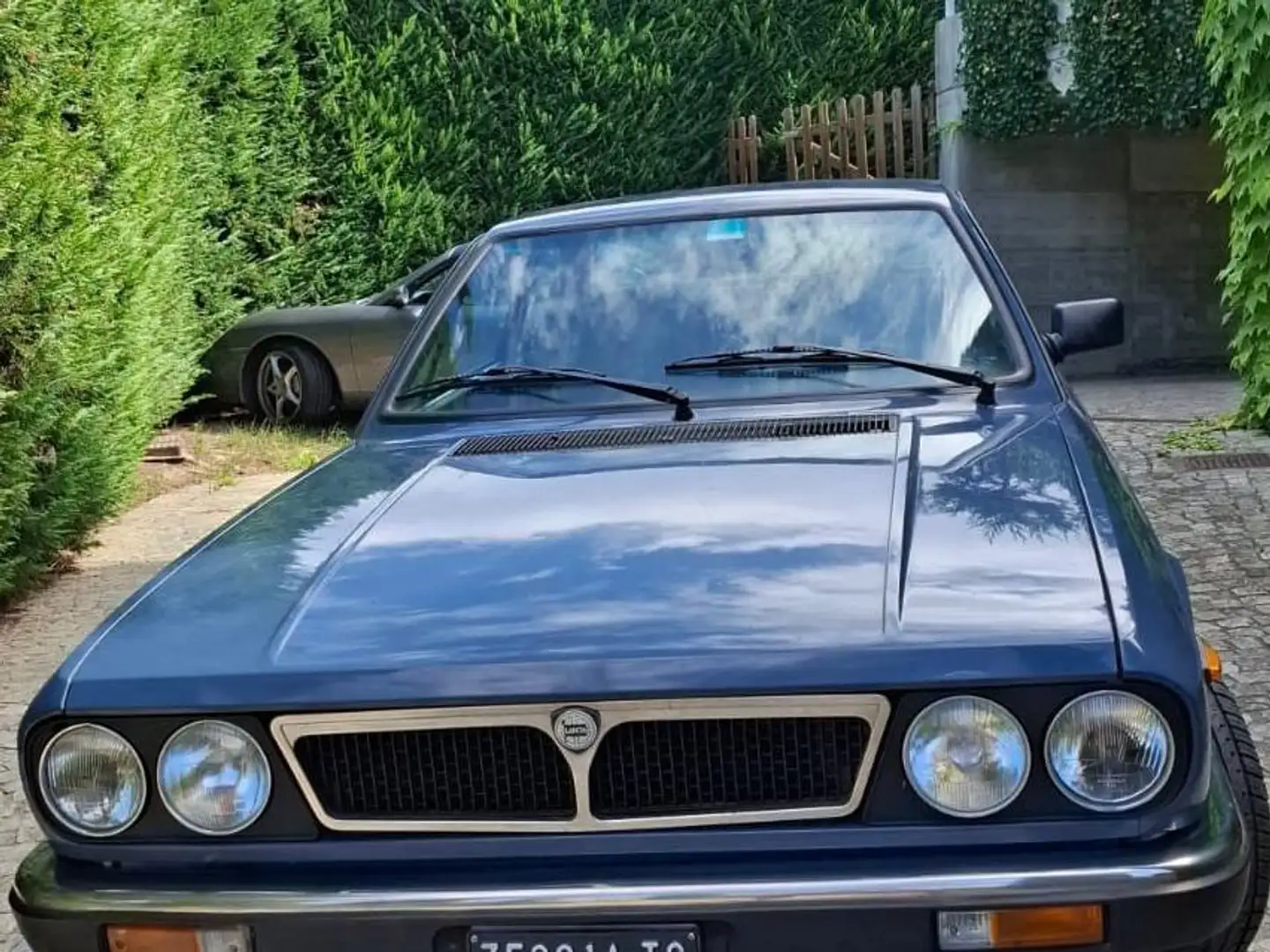 Lancia Beta coupe' Blu/Azzurro - 1