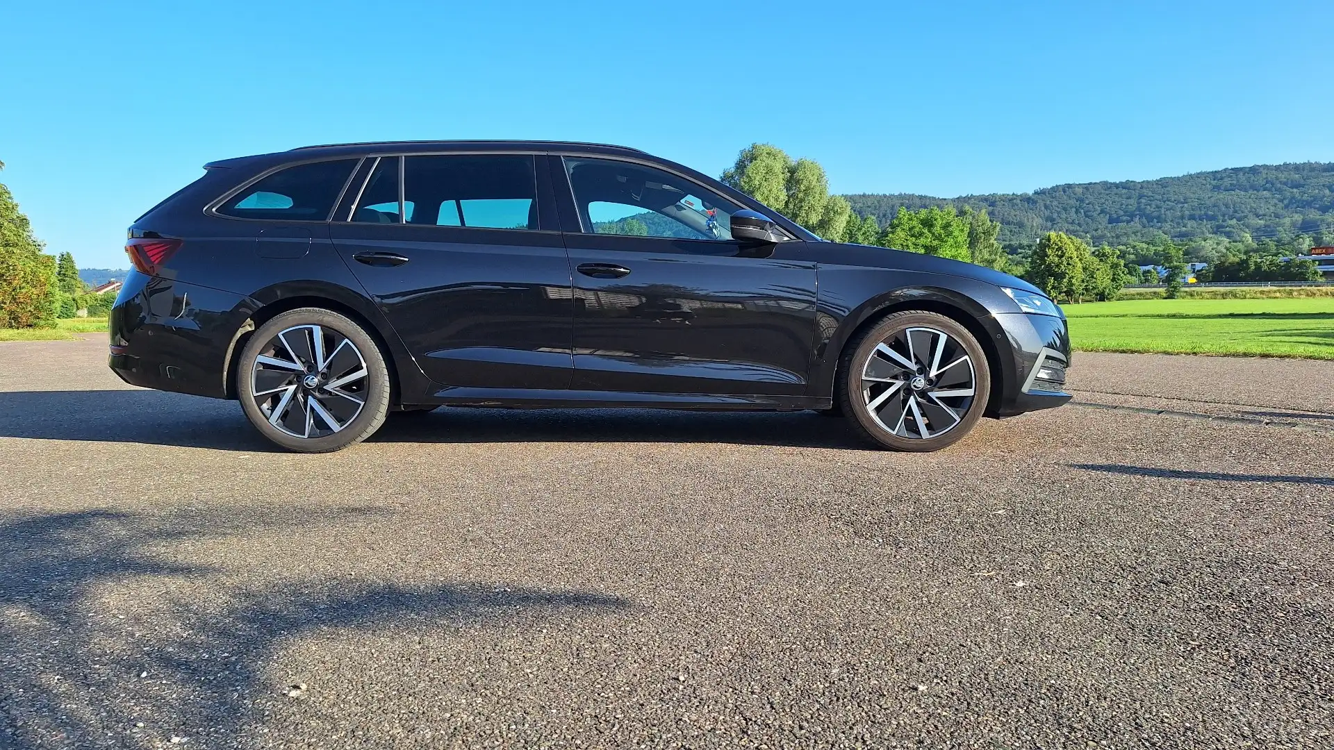 Skoda Octavia First Edition Schwarz - 2
