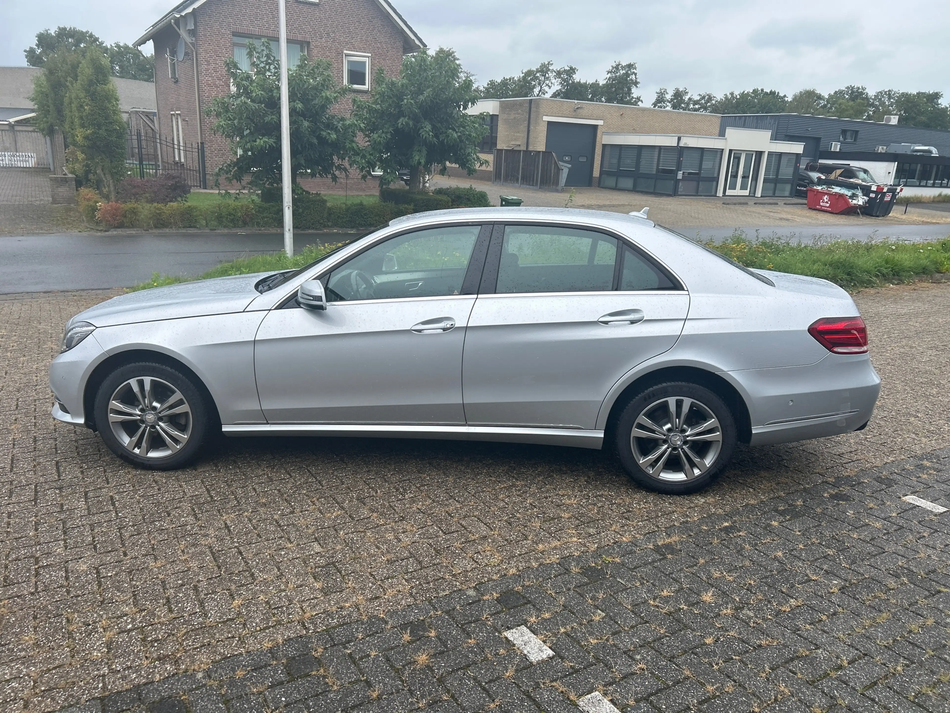 Mercedes-Benz E 200 Ambition Avantgarde Als nieuw — photo 5