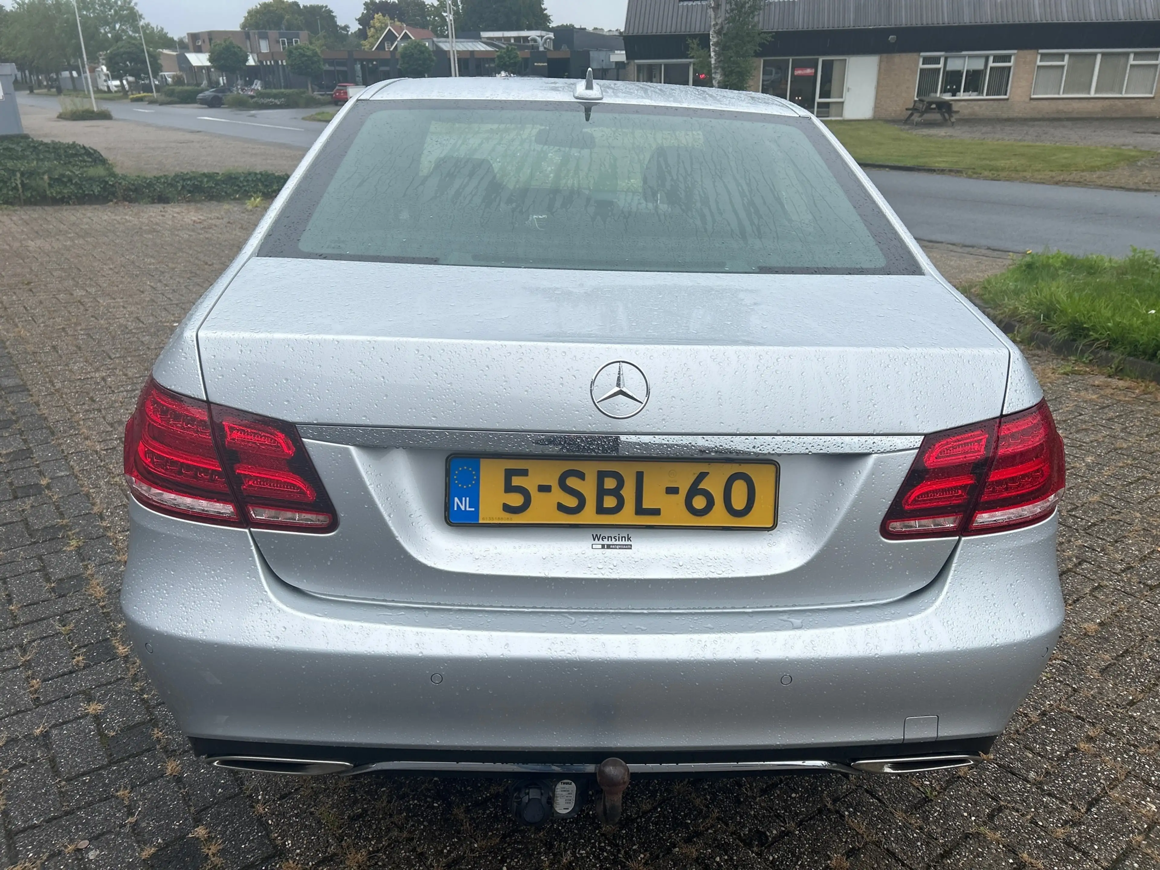 Mercedes-Benz E 200 Ambition Avantgarde Als nieuw — photo 3