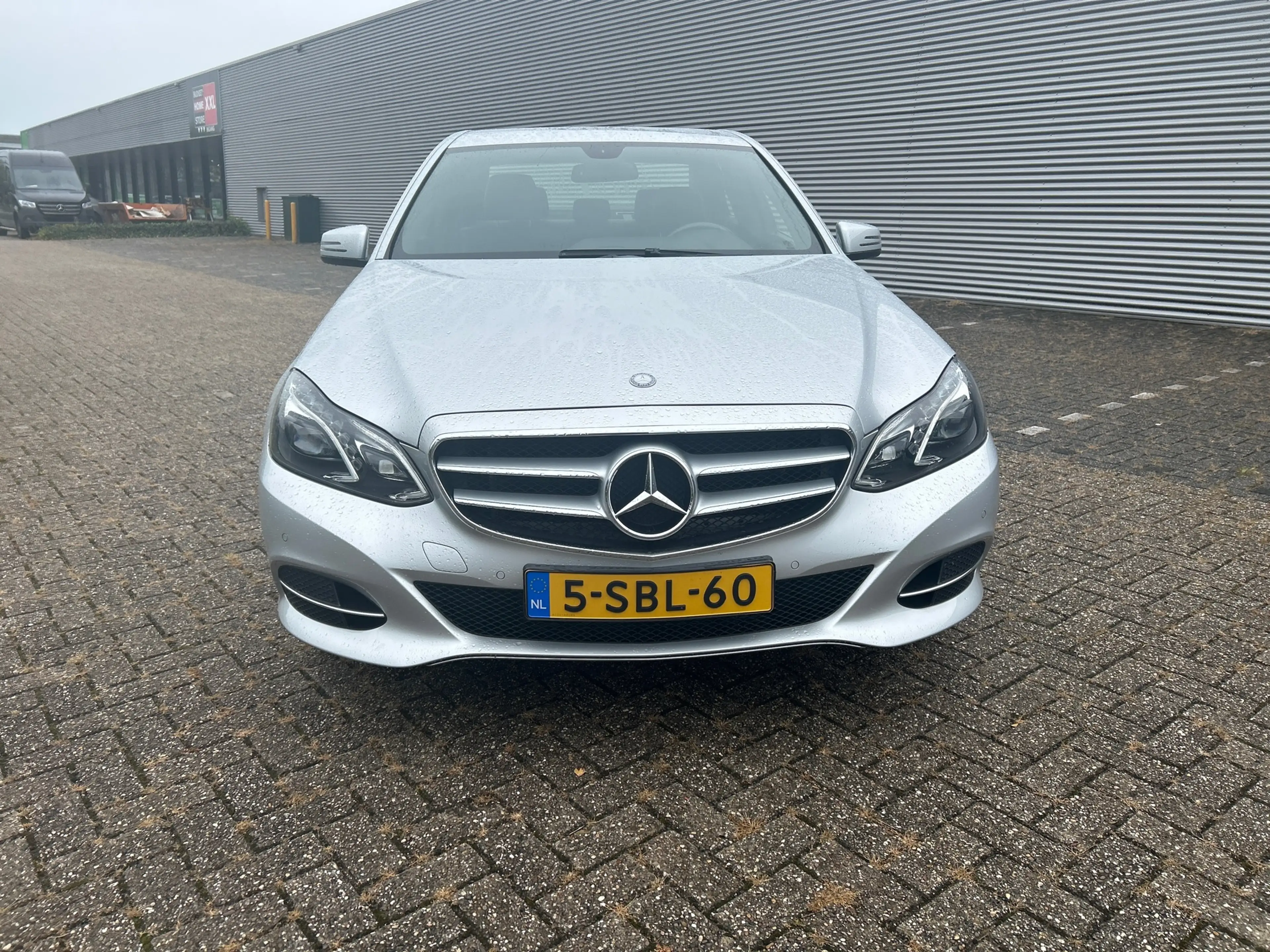 Mercedes-Benz E 200 Ambition Avantgarde Als nieuw — photo 7