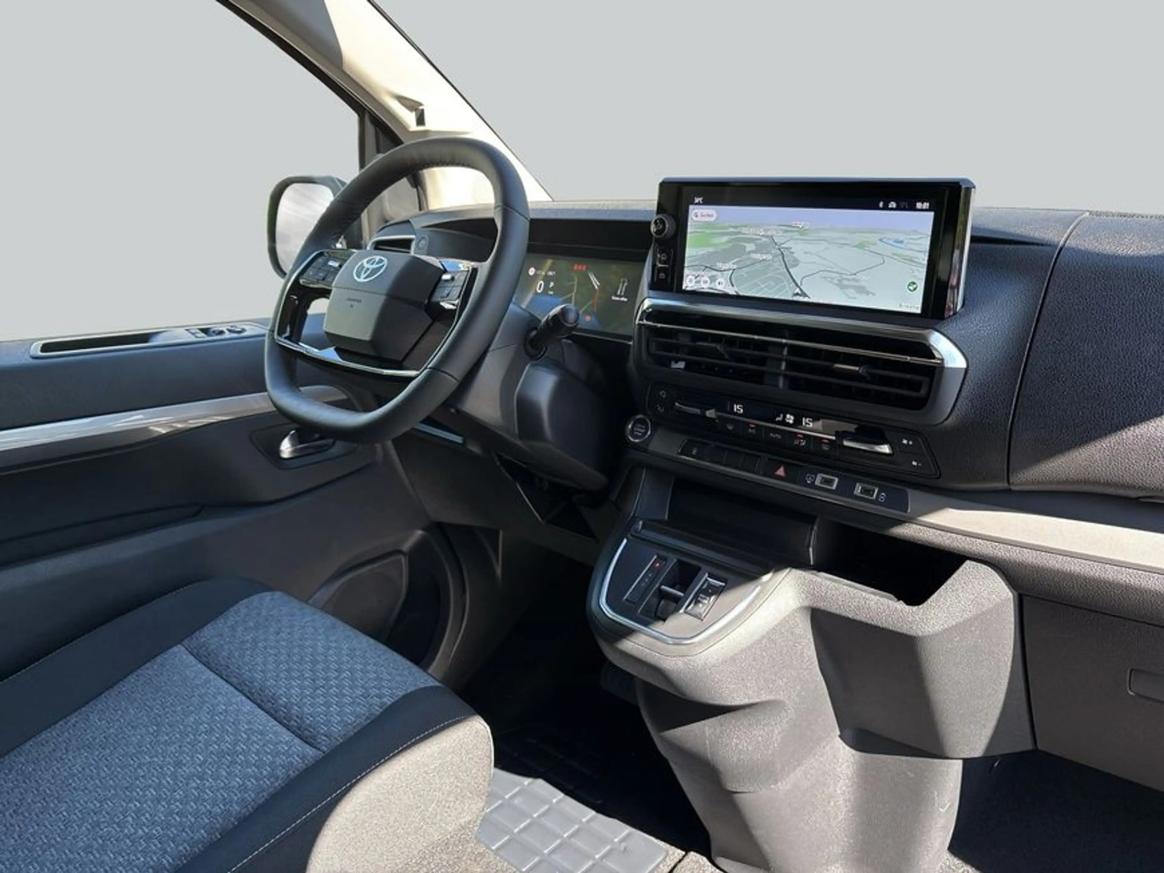 Toyota Proace Verso 2,2-l-D L1 Teamplayer Navi Kamera LED — photo 15