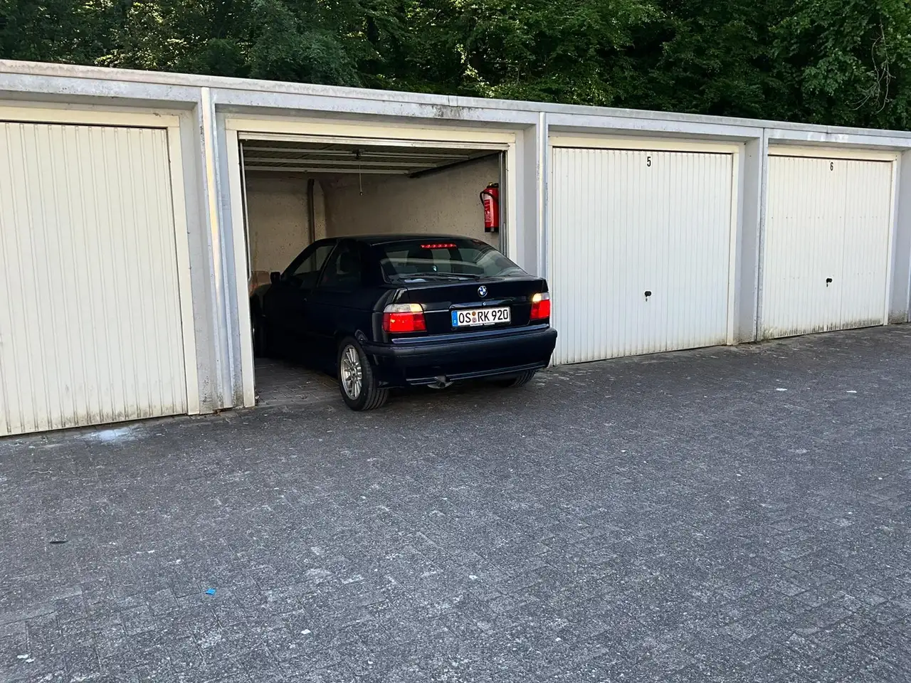 BMW 316i, foto 12