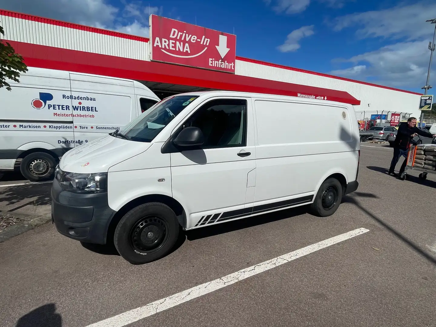 Volkswagen T5 Transporter Camperausbau, Solar, AHK, Klima, TÜV Neu - 2