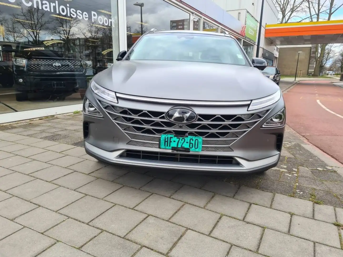 Hyundai NEXO FCEV Plus Pack Grey - 2