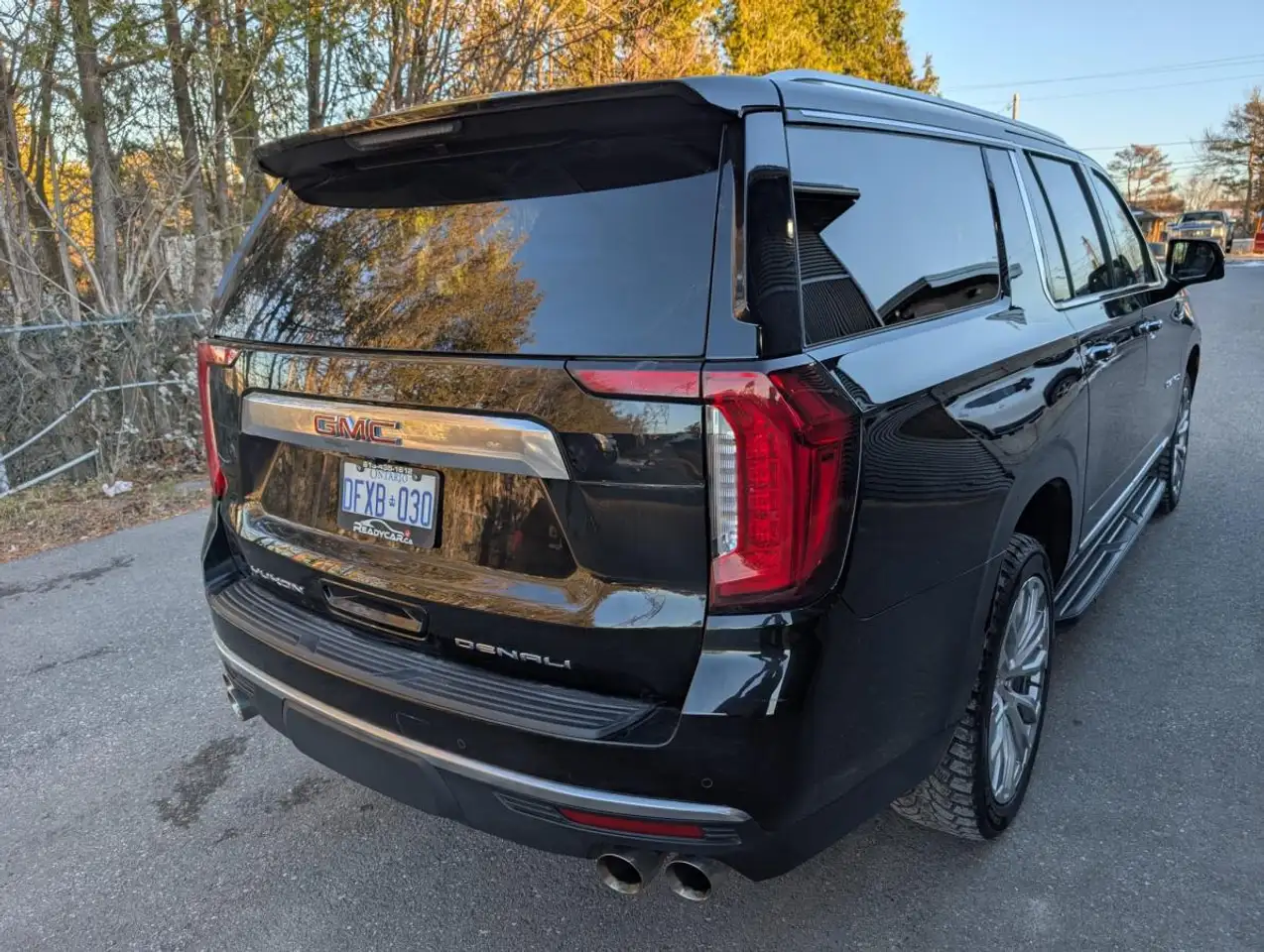 GMC Yukon снимка GMC Yukon