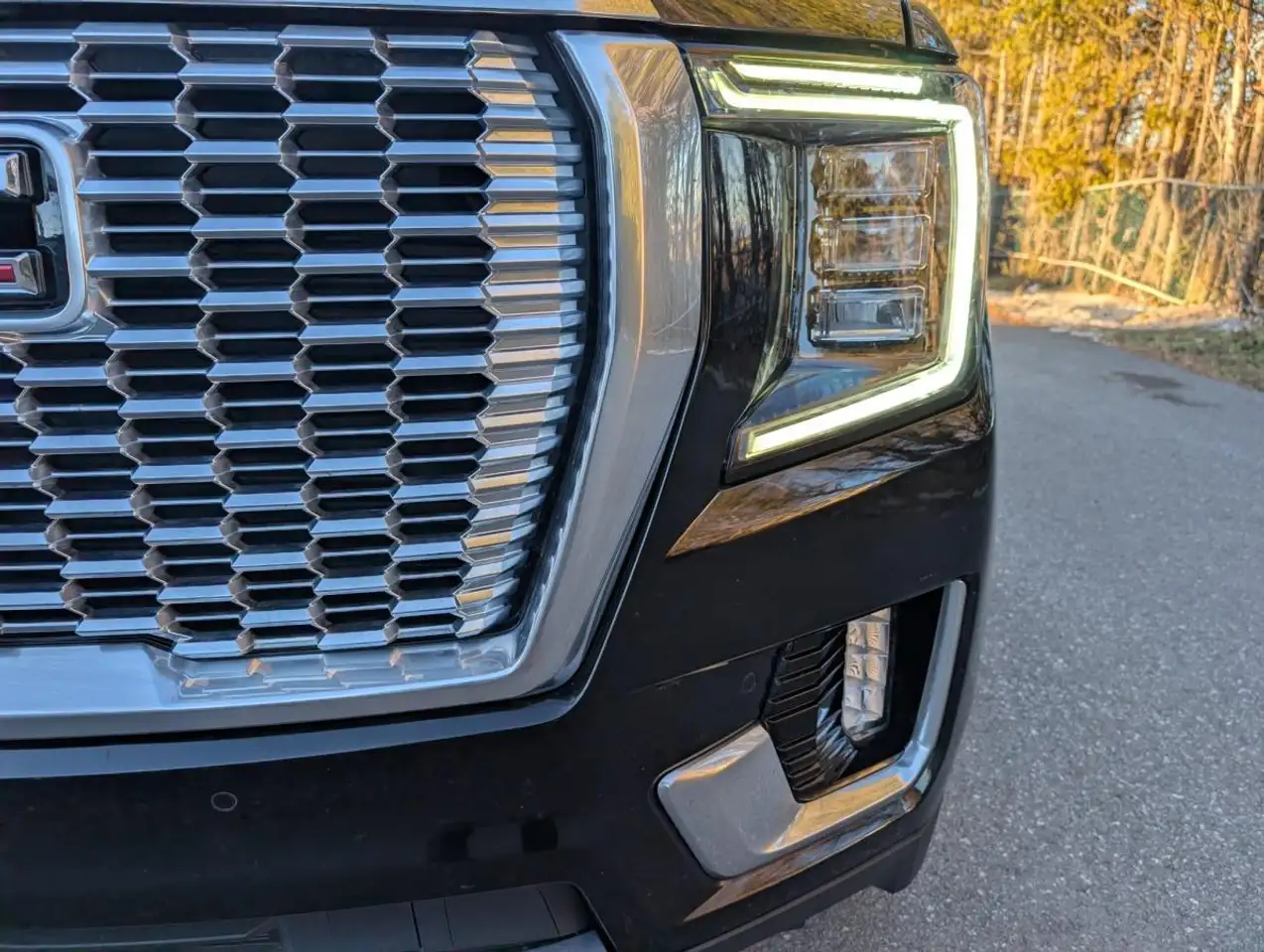 GMC Yukon снимка GMC Yukon