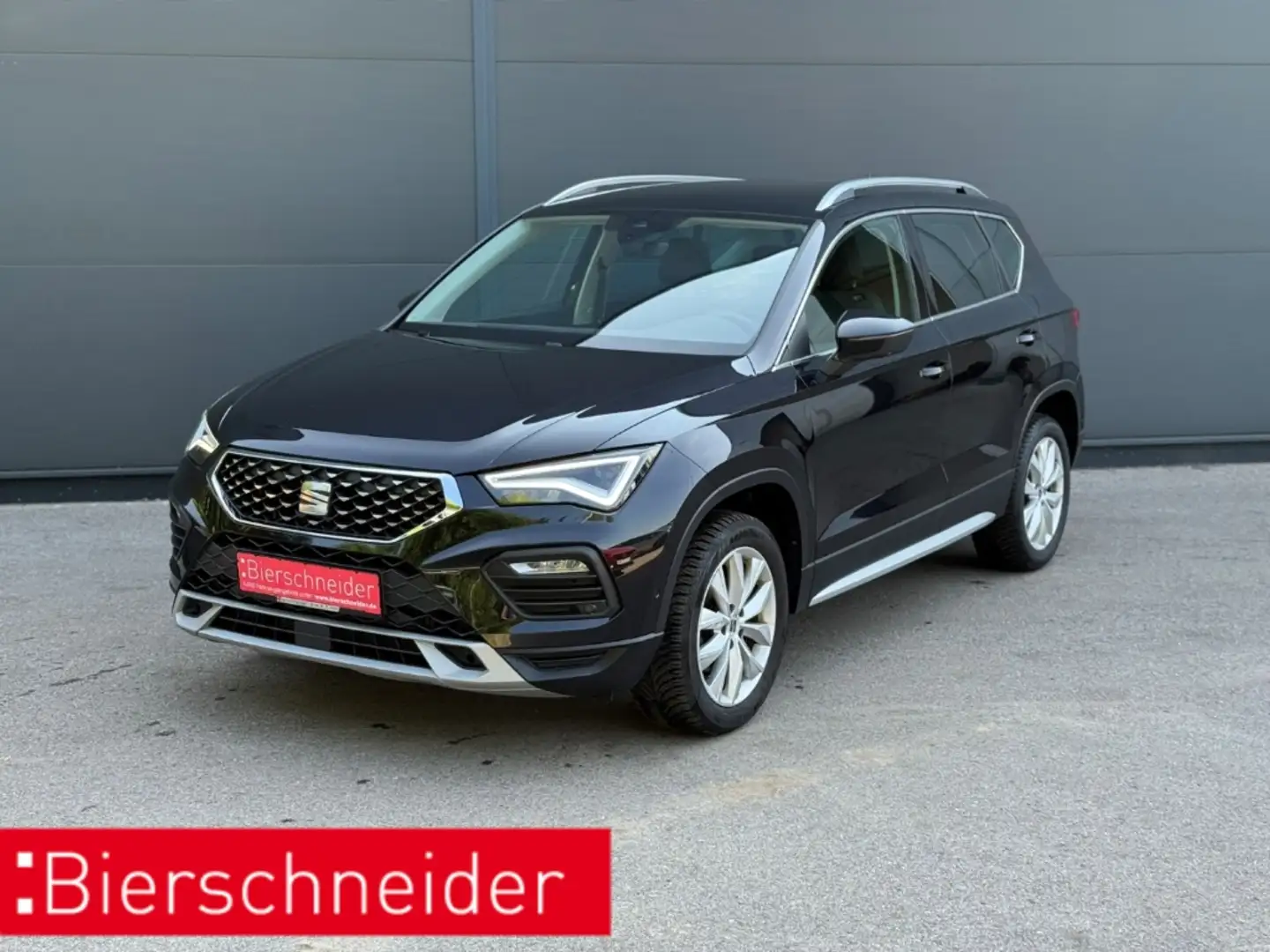 SEAT Ateca 1.5 TSI DSG Xperience LED NAVI AHK ACC SHZ Schwarz - 1