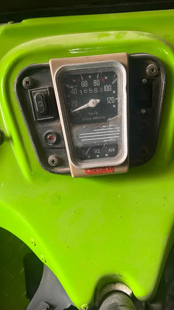 Citroen E-Méhari Grün - 2