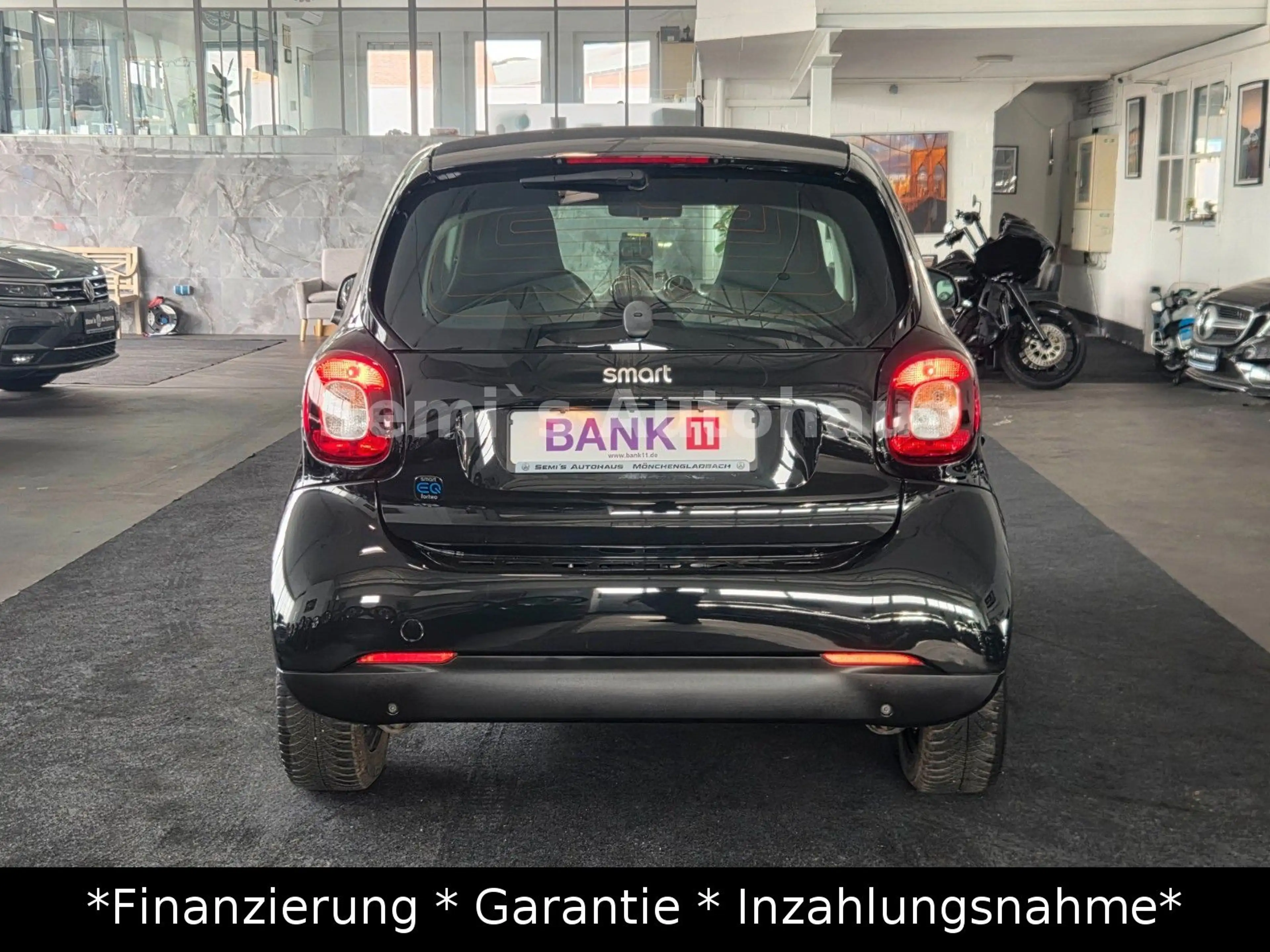 smart forTwo fortwo coupe electric drive / EQ — photo 7