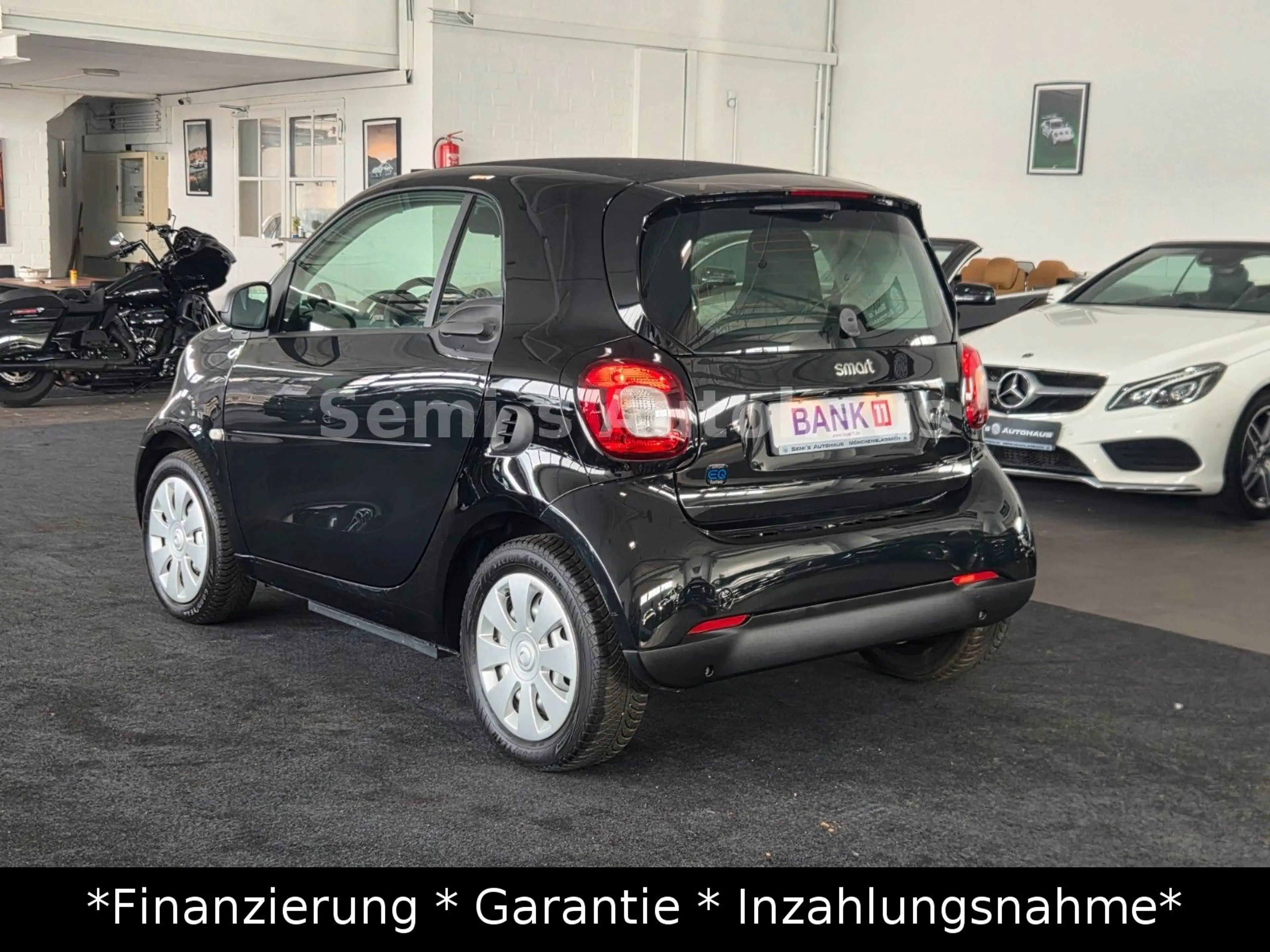 smart forTwo fortwo coupe electric drive / EQ — photo 8