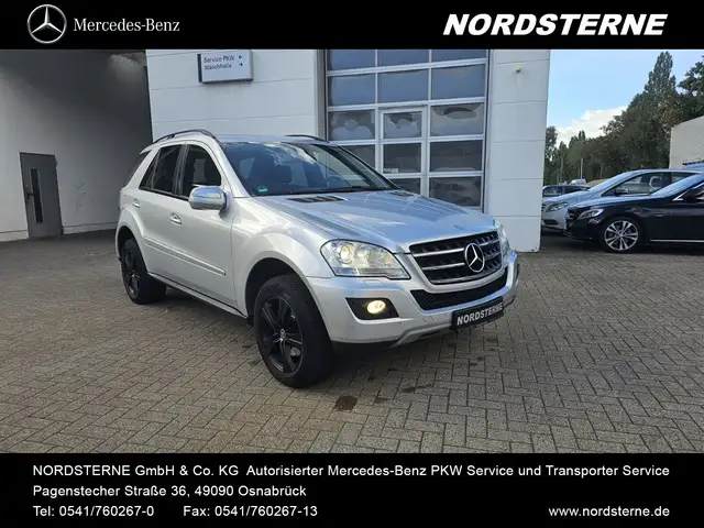 Mercedes-Benz ML 350 CDI 4matic Xenon+Leder+Anhängerkuplung COMAND APS/Klima/Park-Assist./PRE-SAFE ® -System/P-Lenkung/BC/L-R Sensor/eFH.