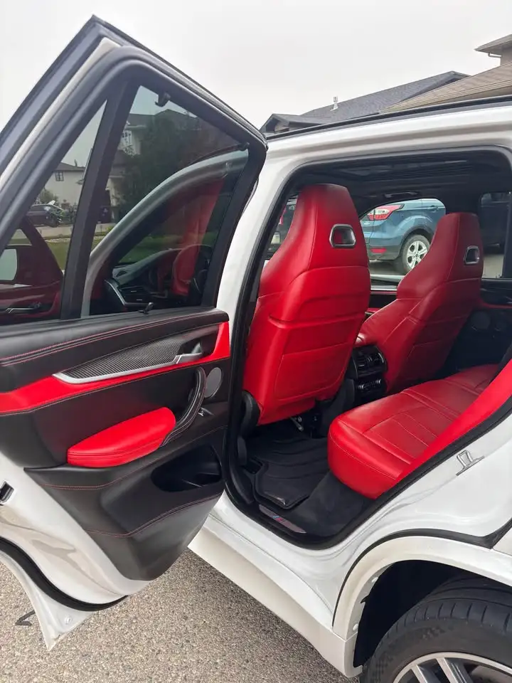 BMW X5 M снимка BMW X5 M