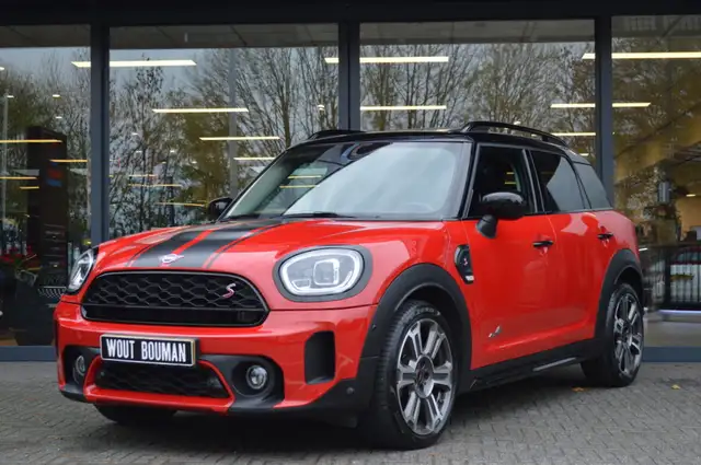 MINI Countryman view 2