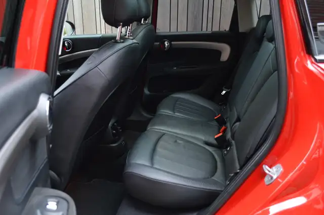 MINI Countryman view 11
