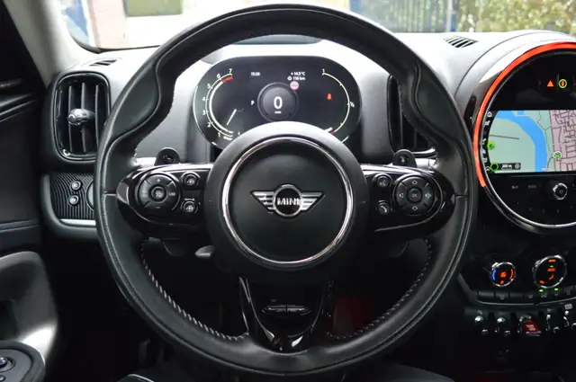 MINI Countryman view 17