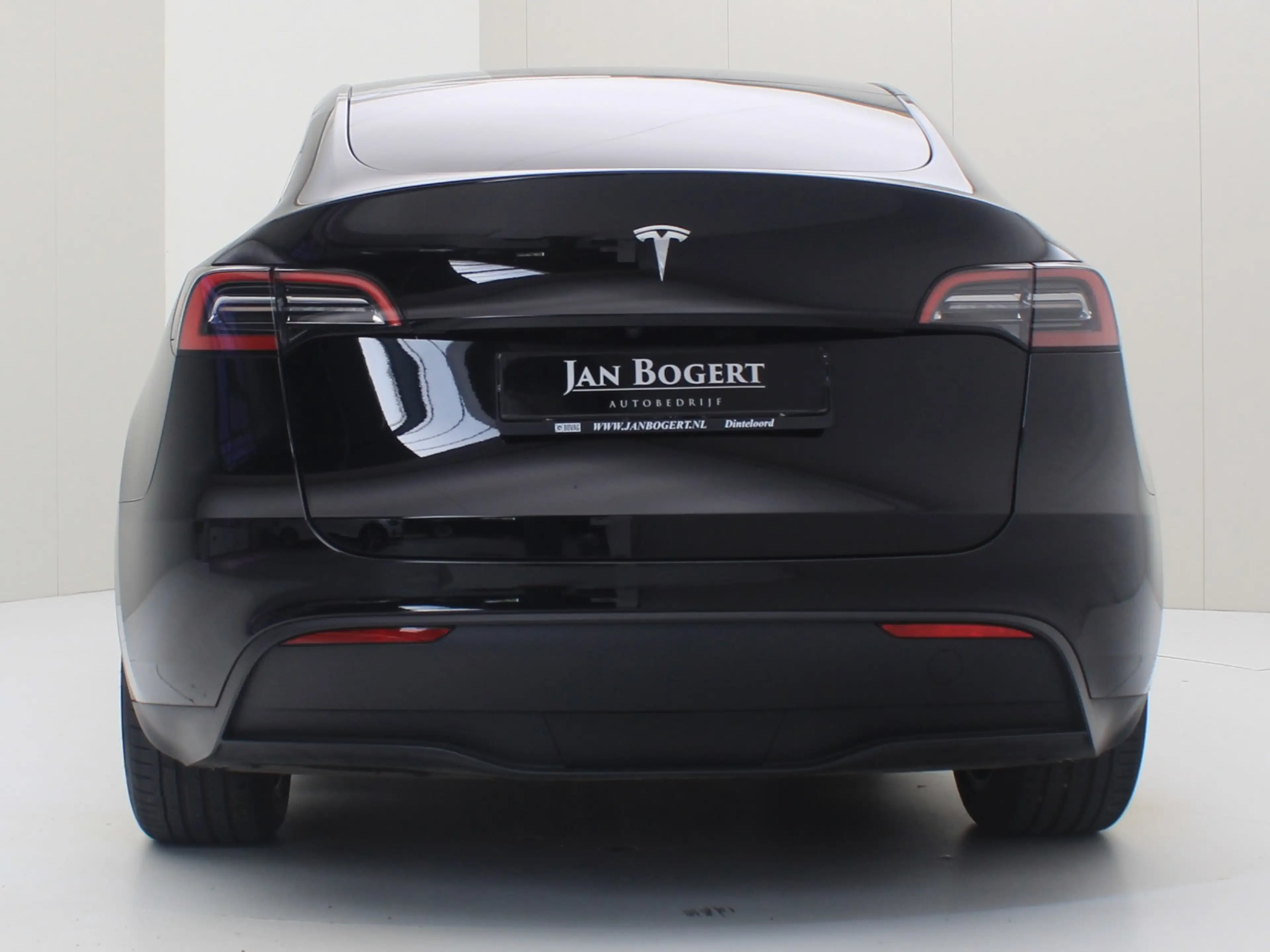 Tesla Model Y Standard RWD Plus 94.6% SoH [ AMD RYZEN+AUTOPILOT+ — photo 6