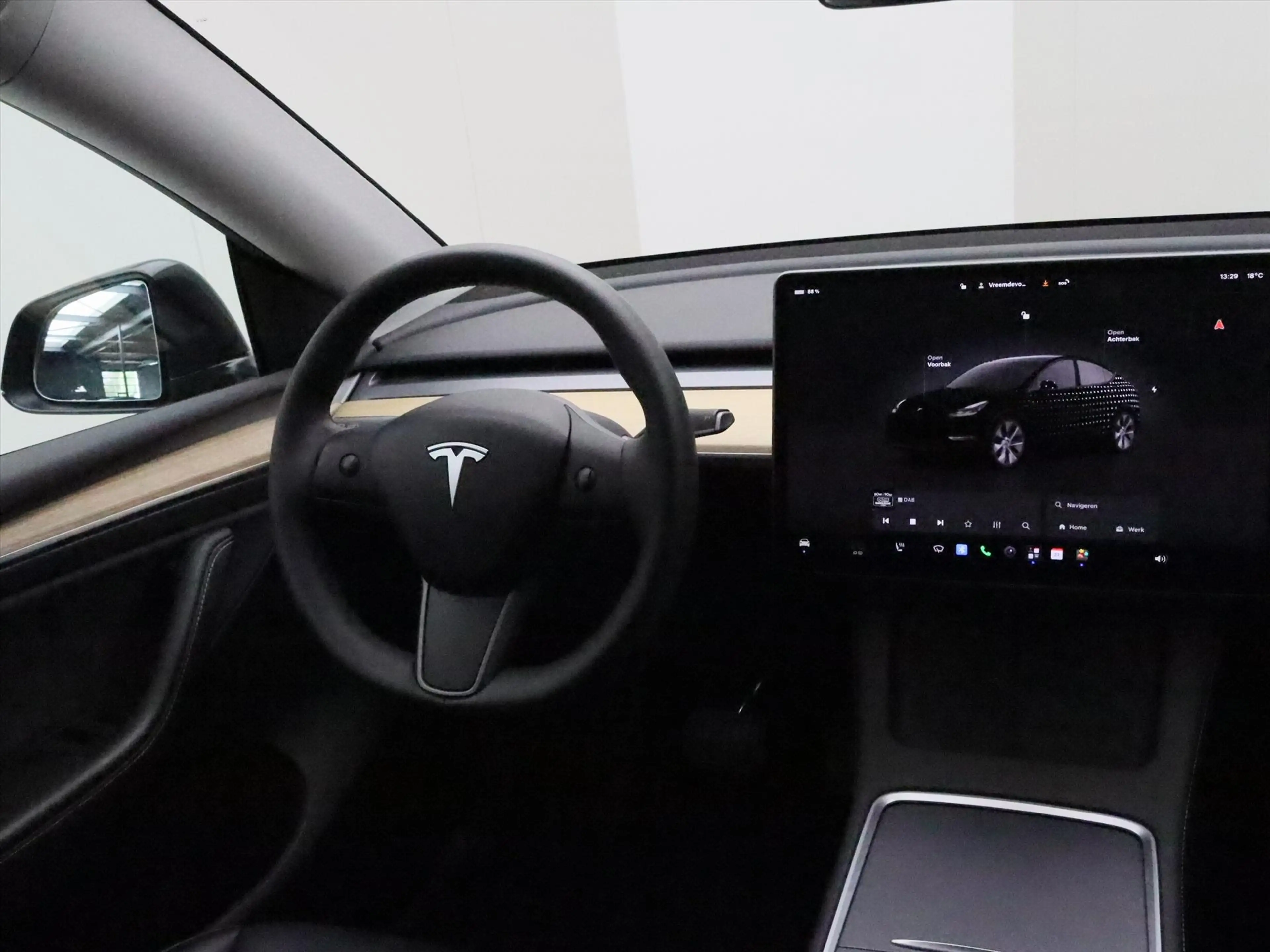 Tesla Model Y Standard RWD Plus 94.6% SoH [ AMD RYZEN+AUTOPILOT+ — photo 8