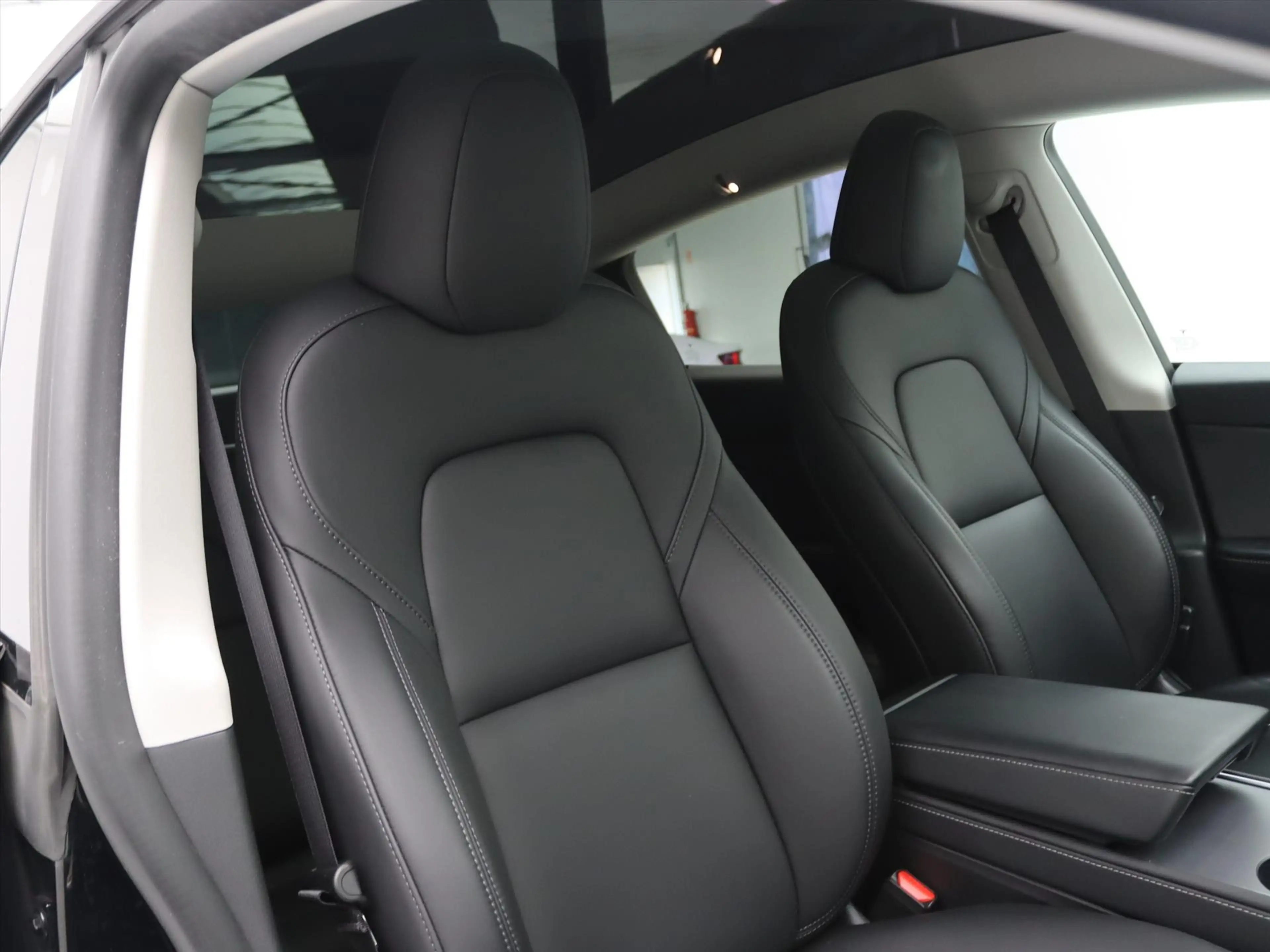 Tesla Model Y Standard RWD Plus 94.6% SoH [ AMD RYZEN+AUTOPILOT+ — photo 18
