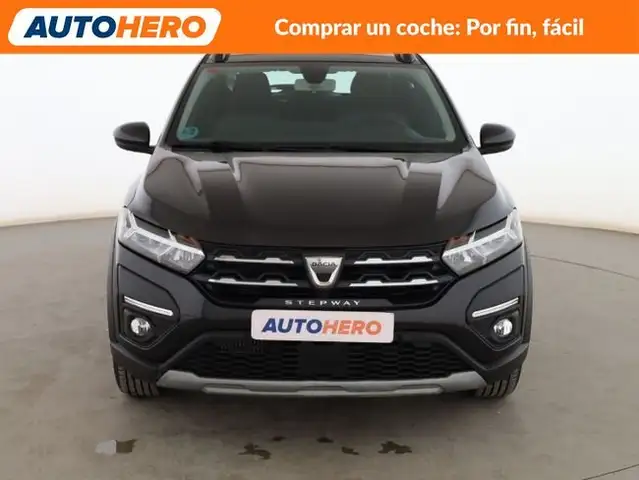 Dacia Sandero view 9