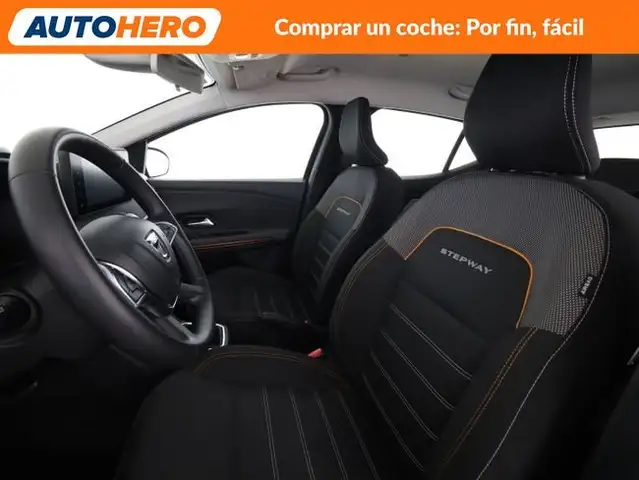 Dacia Sandero view 11