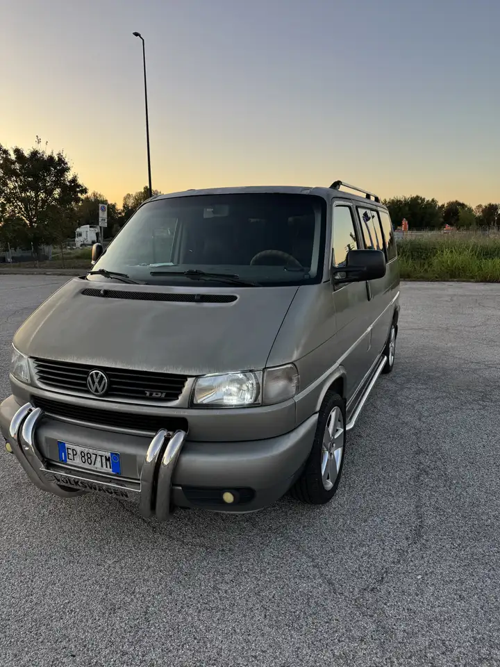 Volkswagen T4 Autocaravan, foto 1
