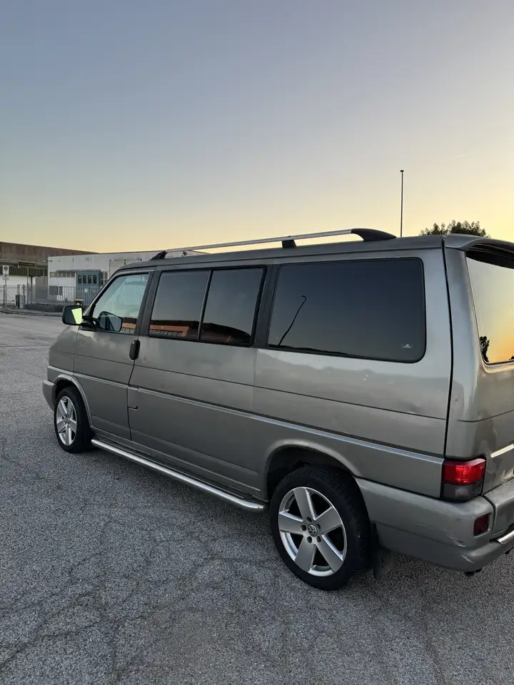 Volkswagen T4 Autocaravan, foto 4