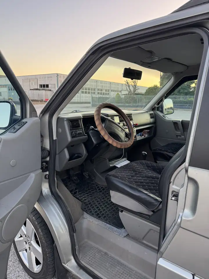 Volkswagen T4 Autocaravan, foto 10
