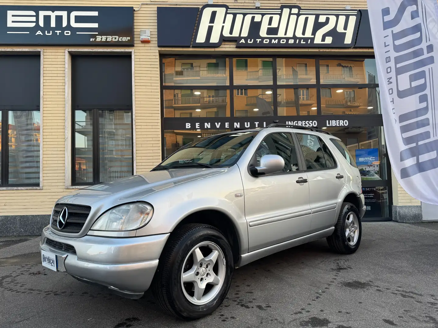 Mercedes-Benz ML 320 Silber - 1
