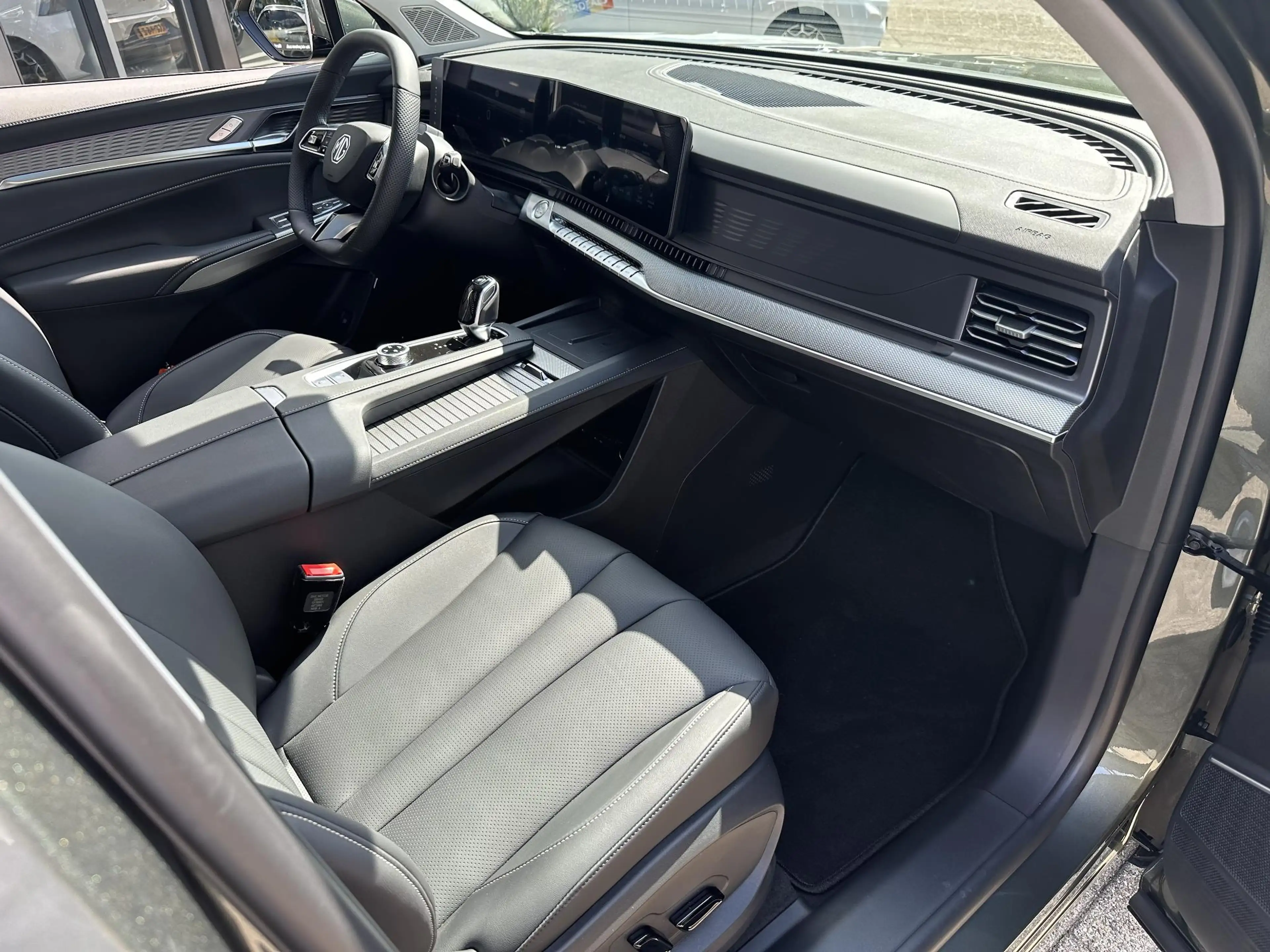 MG MGS9 1.5 Premium Plug-in Hybrid | Panoramadak | Led Sfe — photo 10
