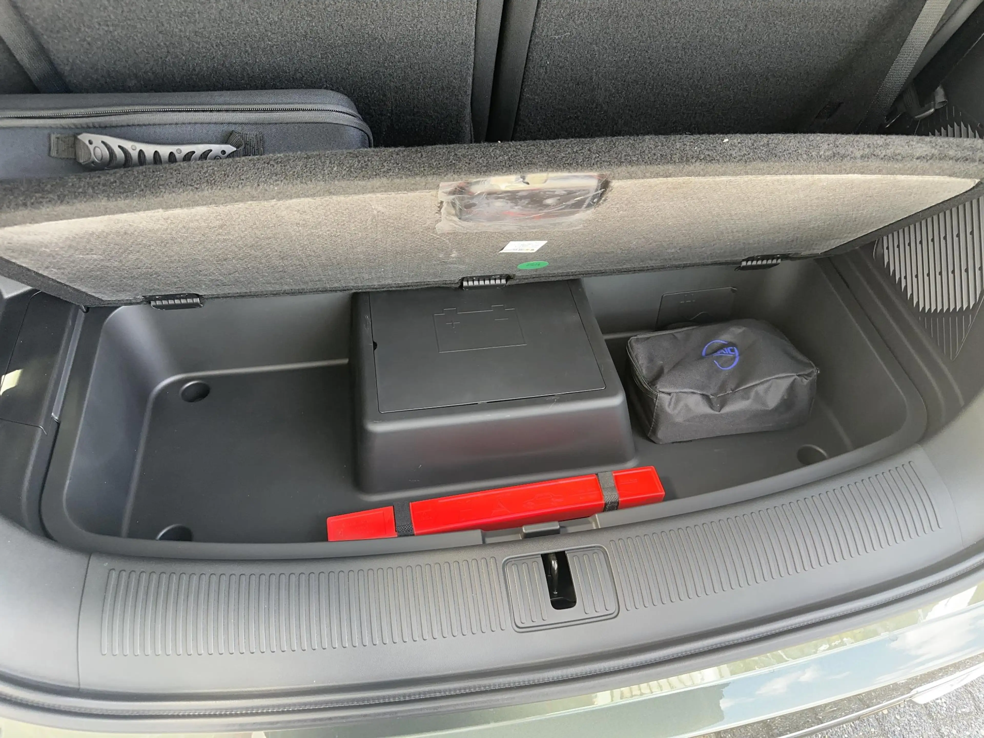 MG MGS9 1.5 Premium Plug-in Hybrid | Panoramadak | Led Sfe — photo 9