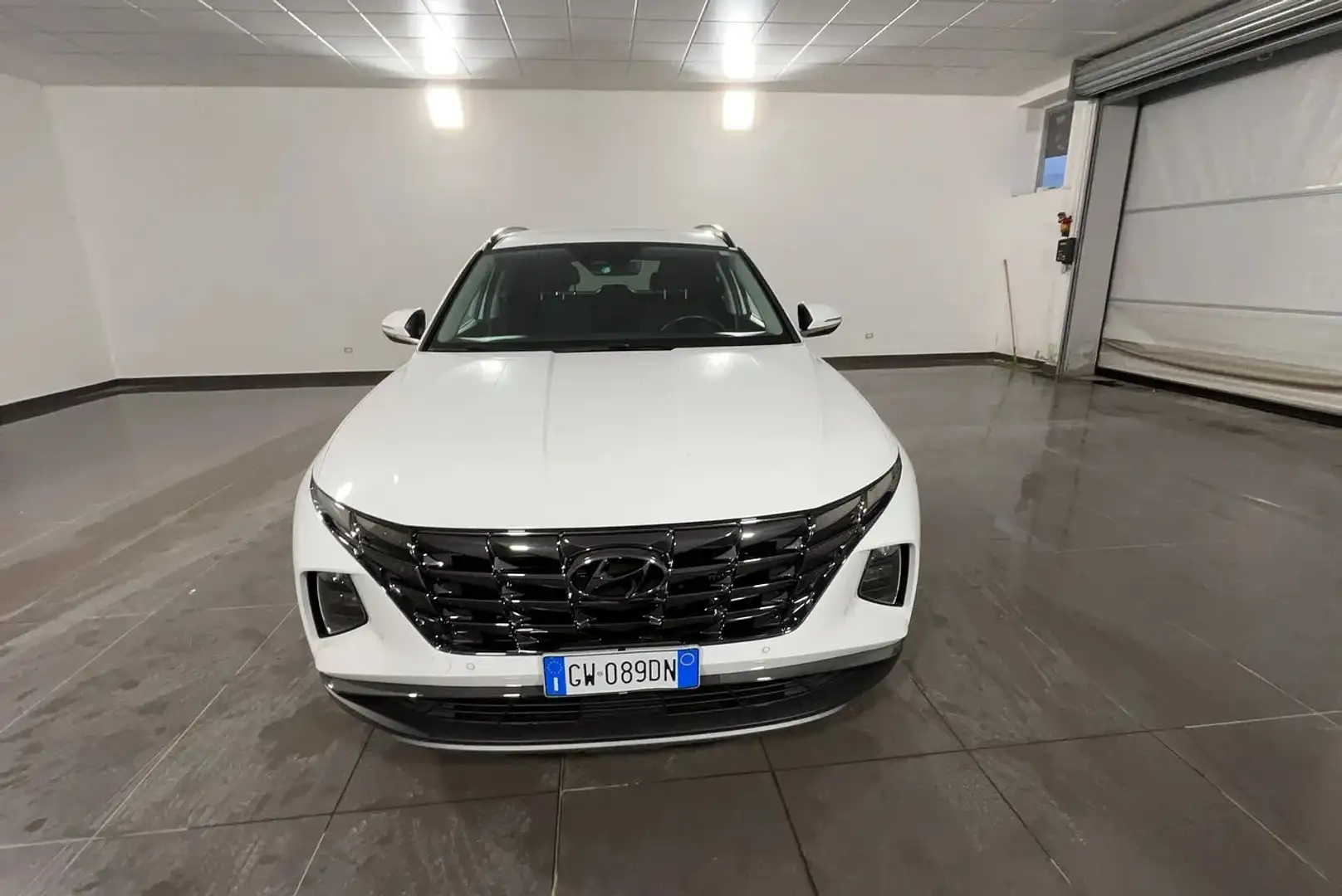 Hyundai TUCSON Tucson 1.6crdi  XLine Mild-Hybrid 2wd Blanc - 2