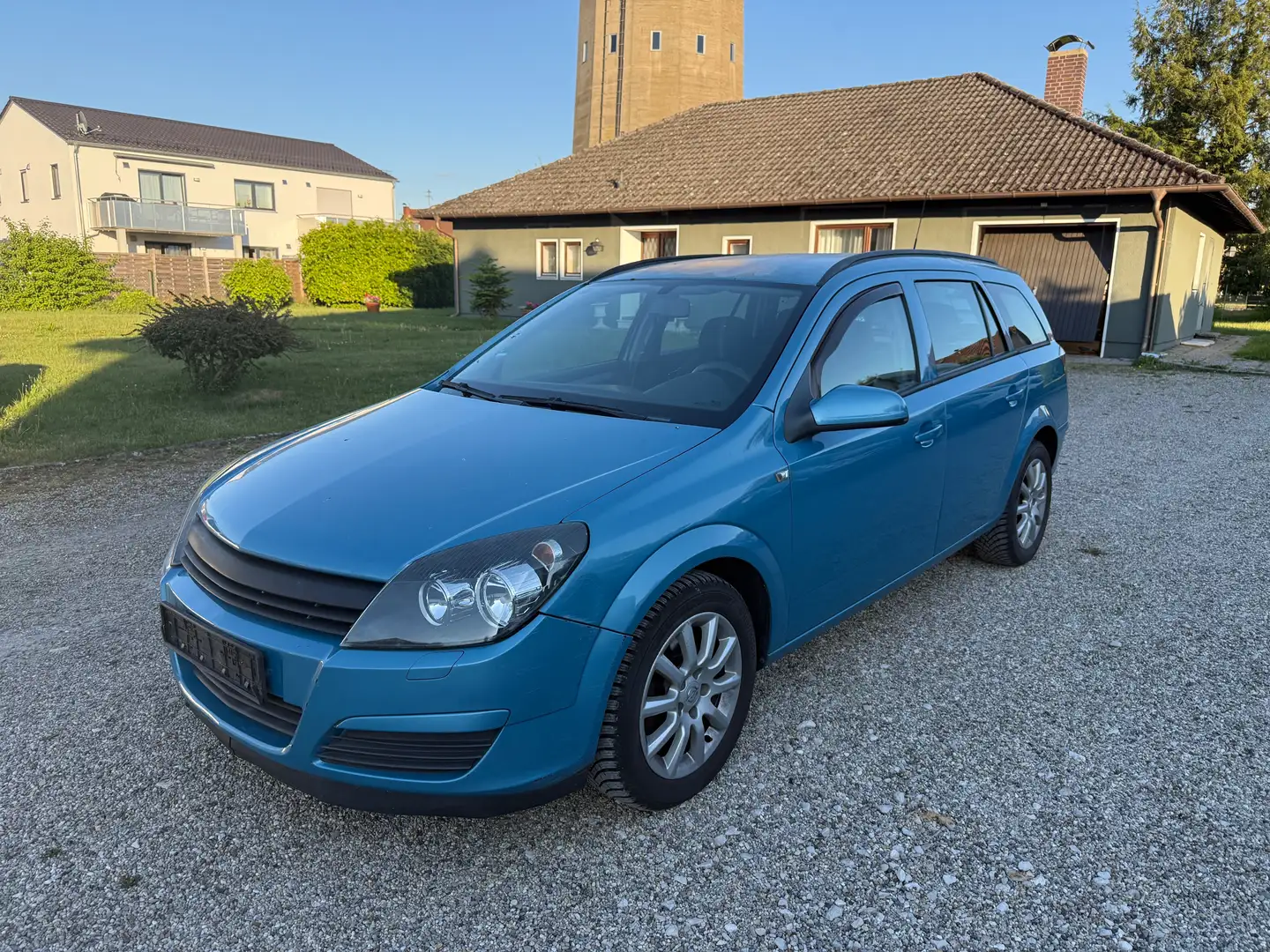 Opel Astra 1.7 CDTI Caravan Bleu - 1