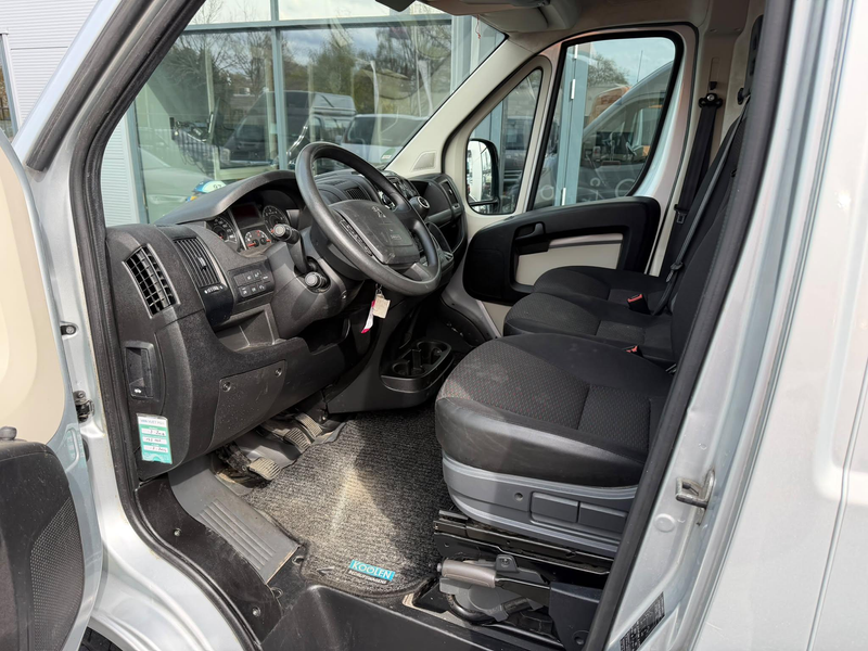 Peugeot Boxer 335 2.0 BlueHDI L2H2 Pro MARGE, airco, cruise, cam — photo 15