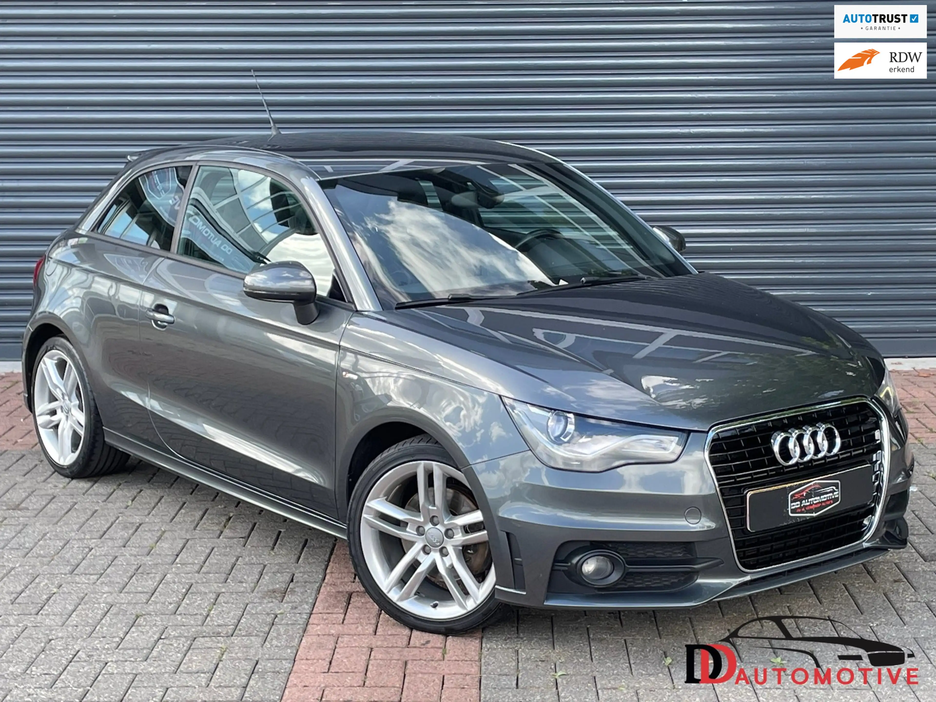 Audi A1 1.4 TFSI 3x S-Line Automaat | Led | Navi | Leder |