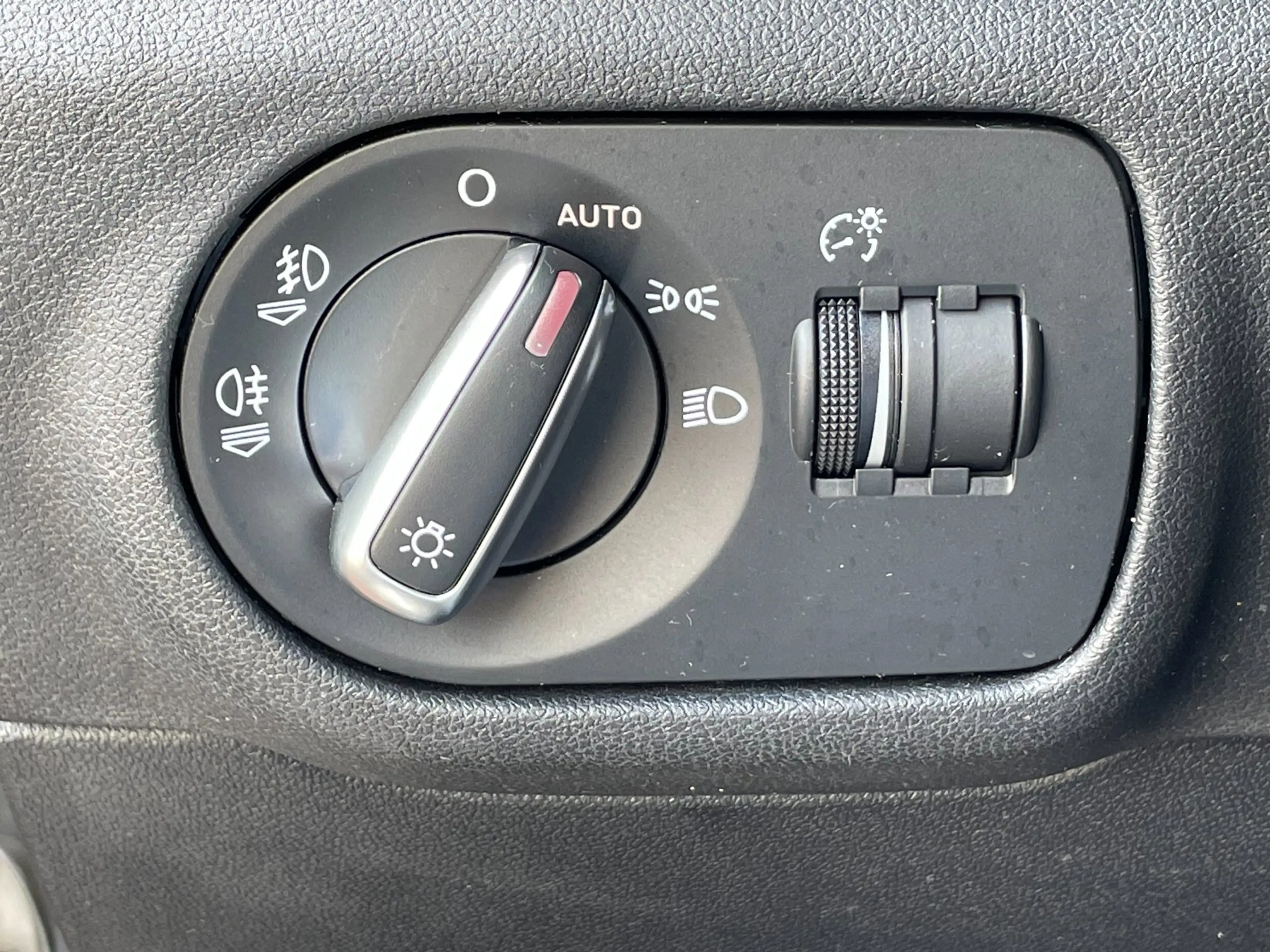 Audi A1 1.4 TFSI 3x S-Line Automaat | Led | Navi | Leder | — photo 24