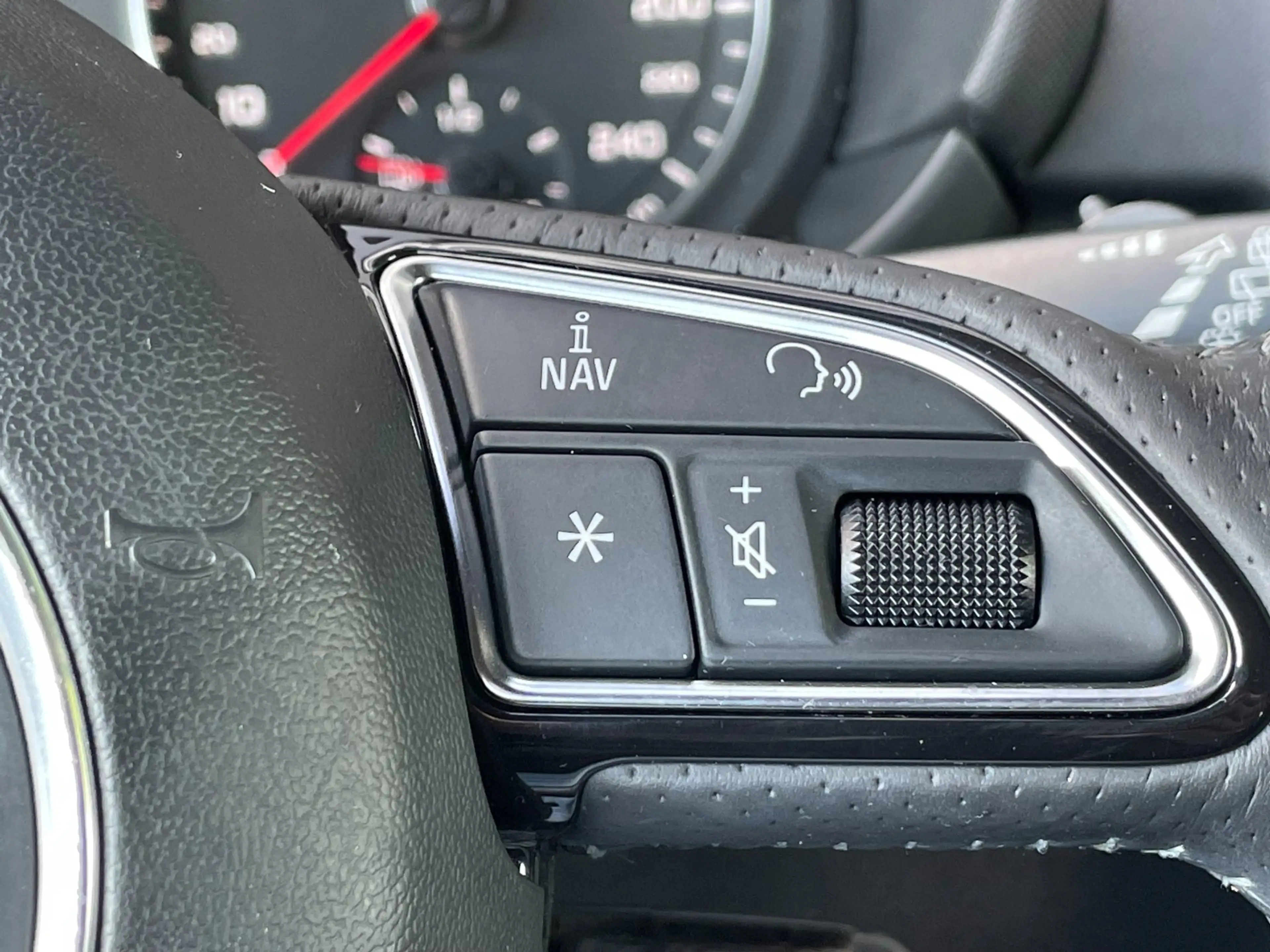 Audi A1 1.4 TFSI 3x S-Line Automaat | Led | Navi | Leder | — photo 28