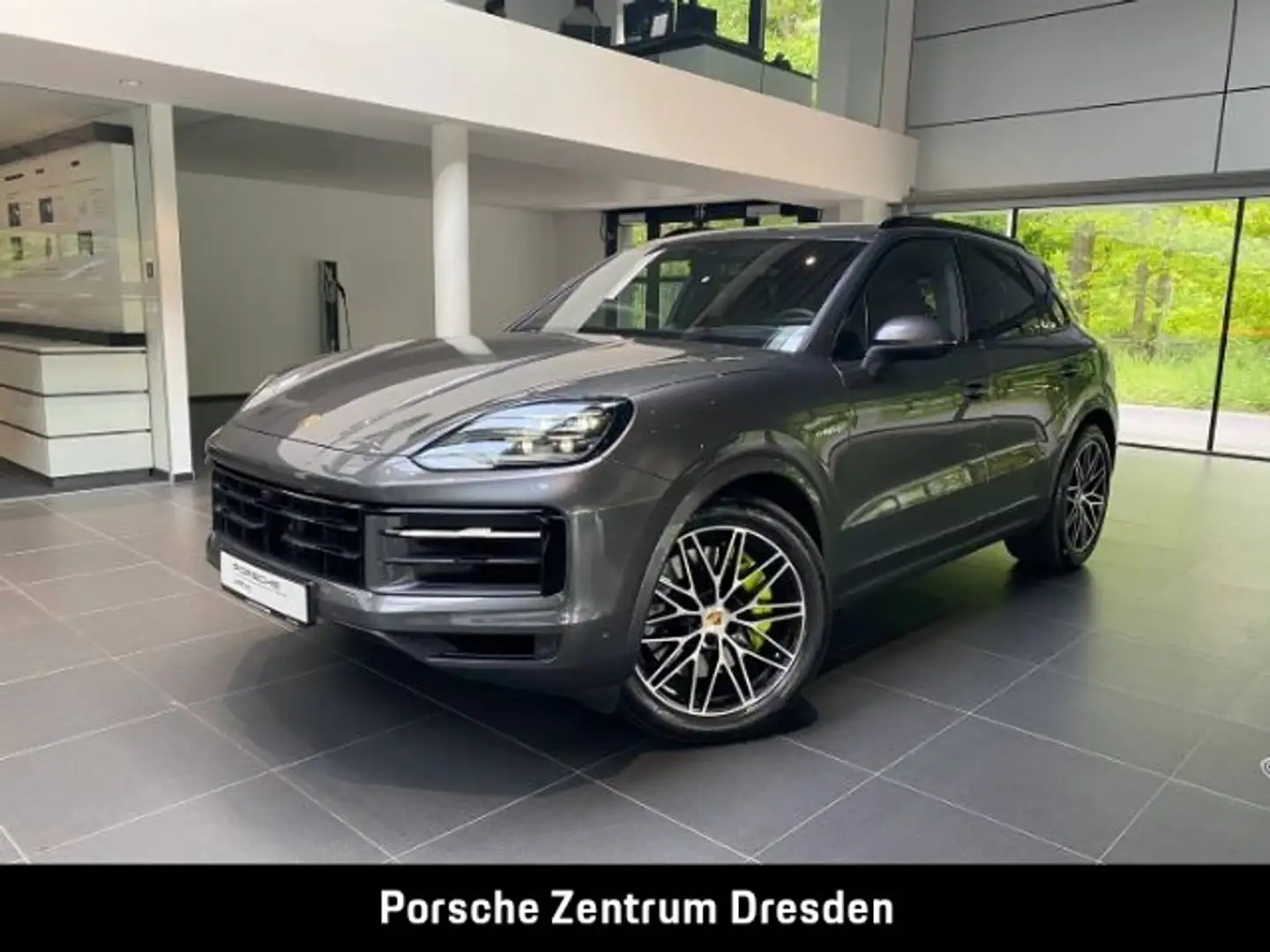 Porsche Cayenne S E-Hybrid Pano AHK Chrono SH v+h Inno H Grau - 1