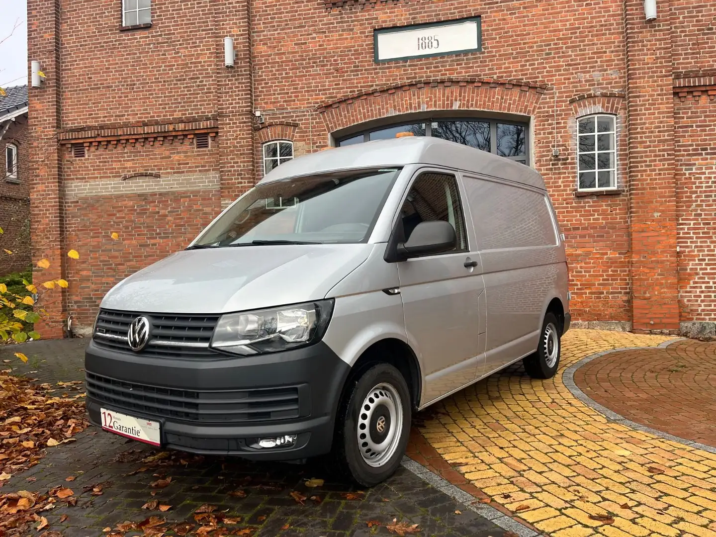 Volkswagen T6 Transporter T6 Kasten MHD /ALLRAD/Standheizung/AHK Silber - 1