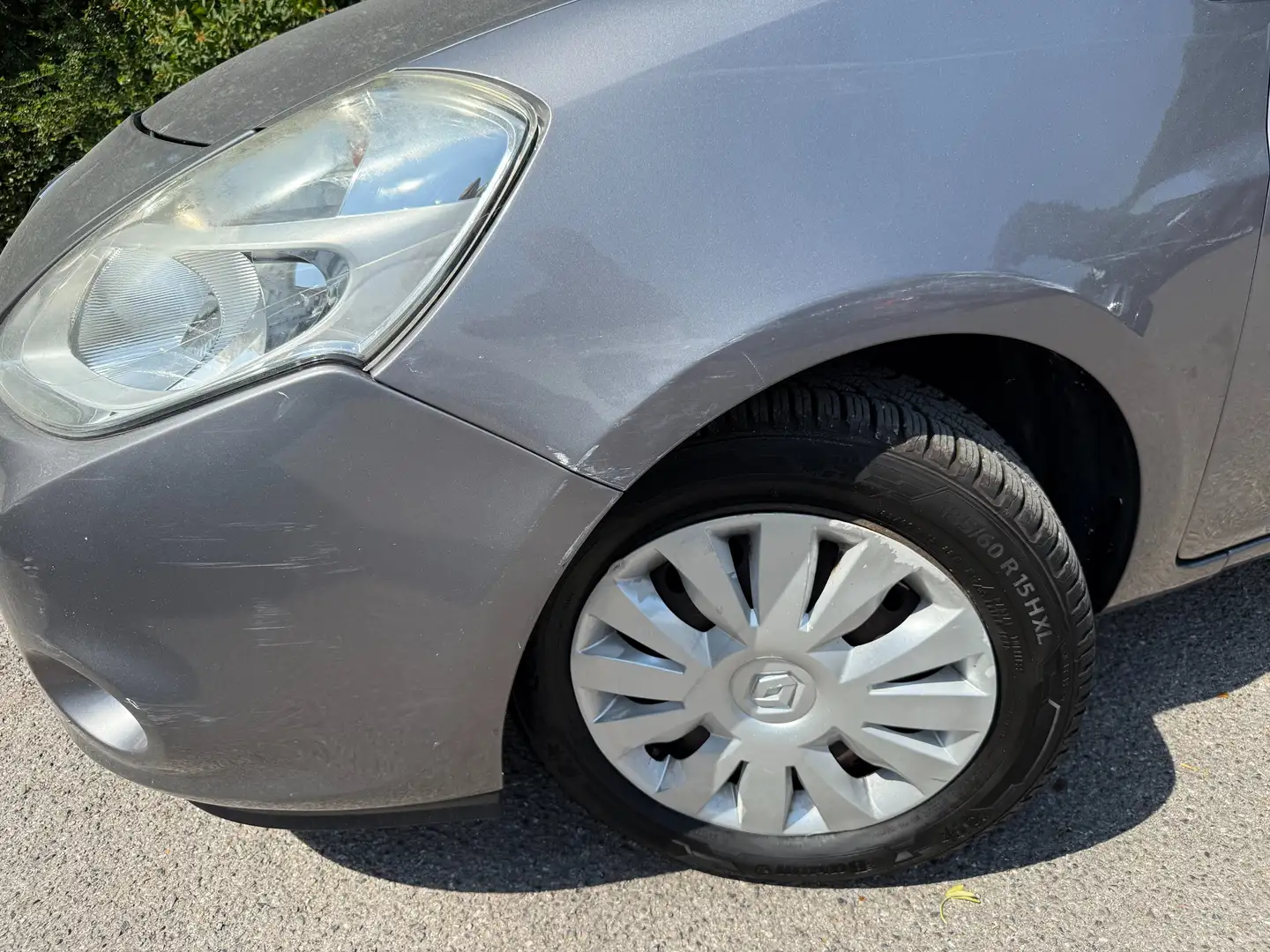 Renault Clio Clio 1.5 dCi+AIRCO+EURO 4 Gris - 2