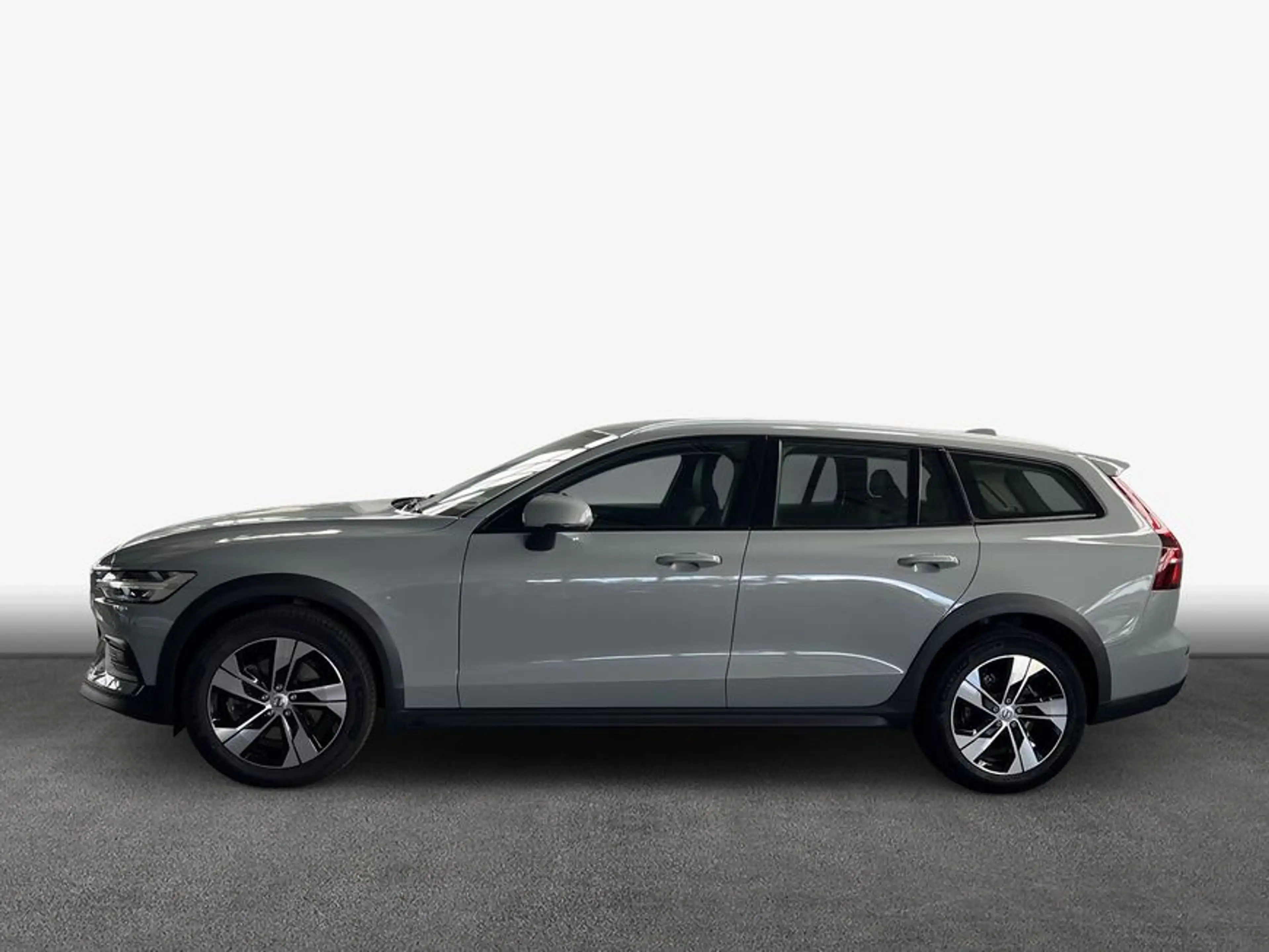 Volvo V60 Cross Country V60 Cross Country B4 D AWD Plus — photo 4
