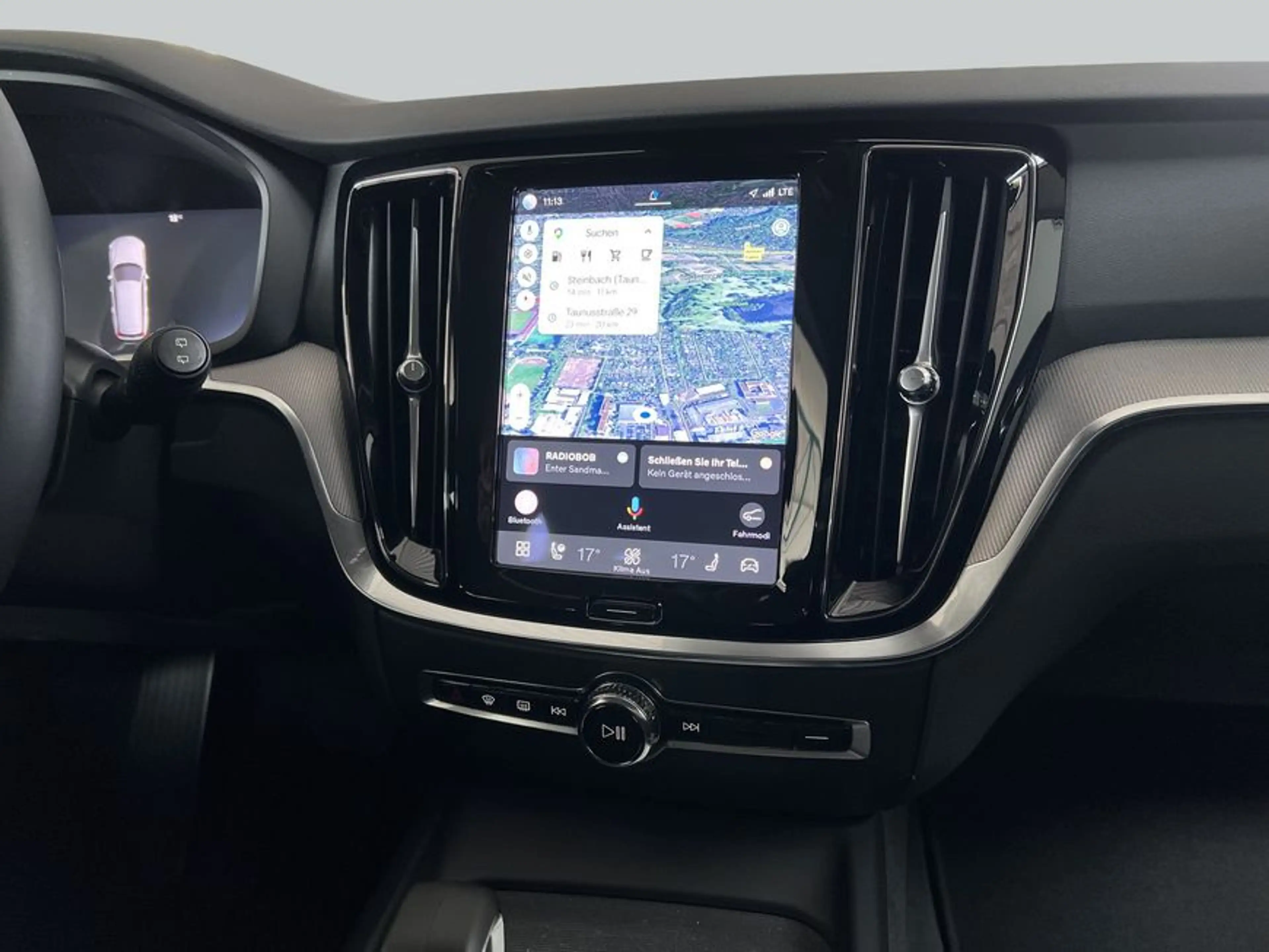 Volvo V60 Cross Country V60 Cross Country B4 D AWD Plus — photo 14