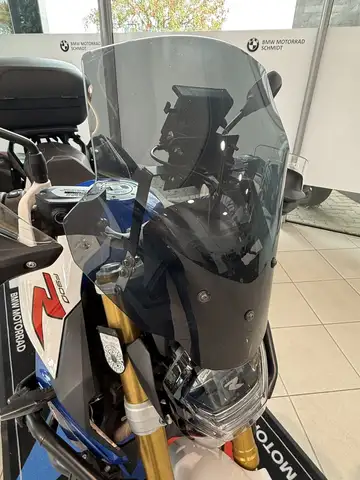 BMW F view 7