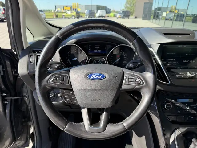 Ford C-Max view 2