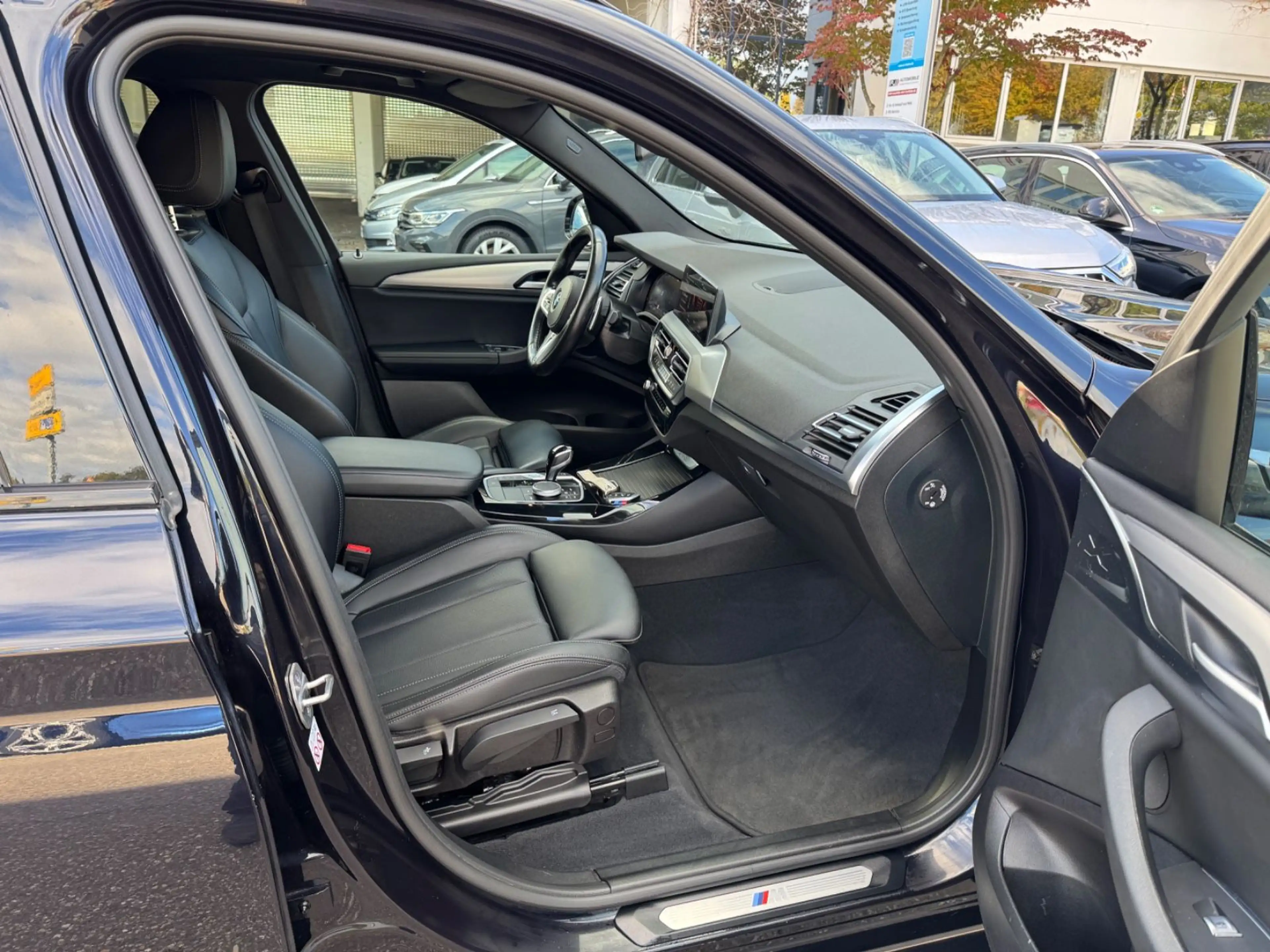 BMW X3 xDrive 20 d M Sport Navi Laser Ambien ACC AHK — photo 12