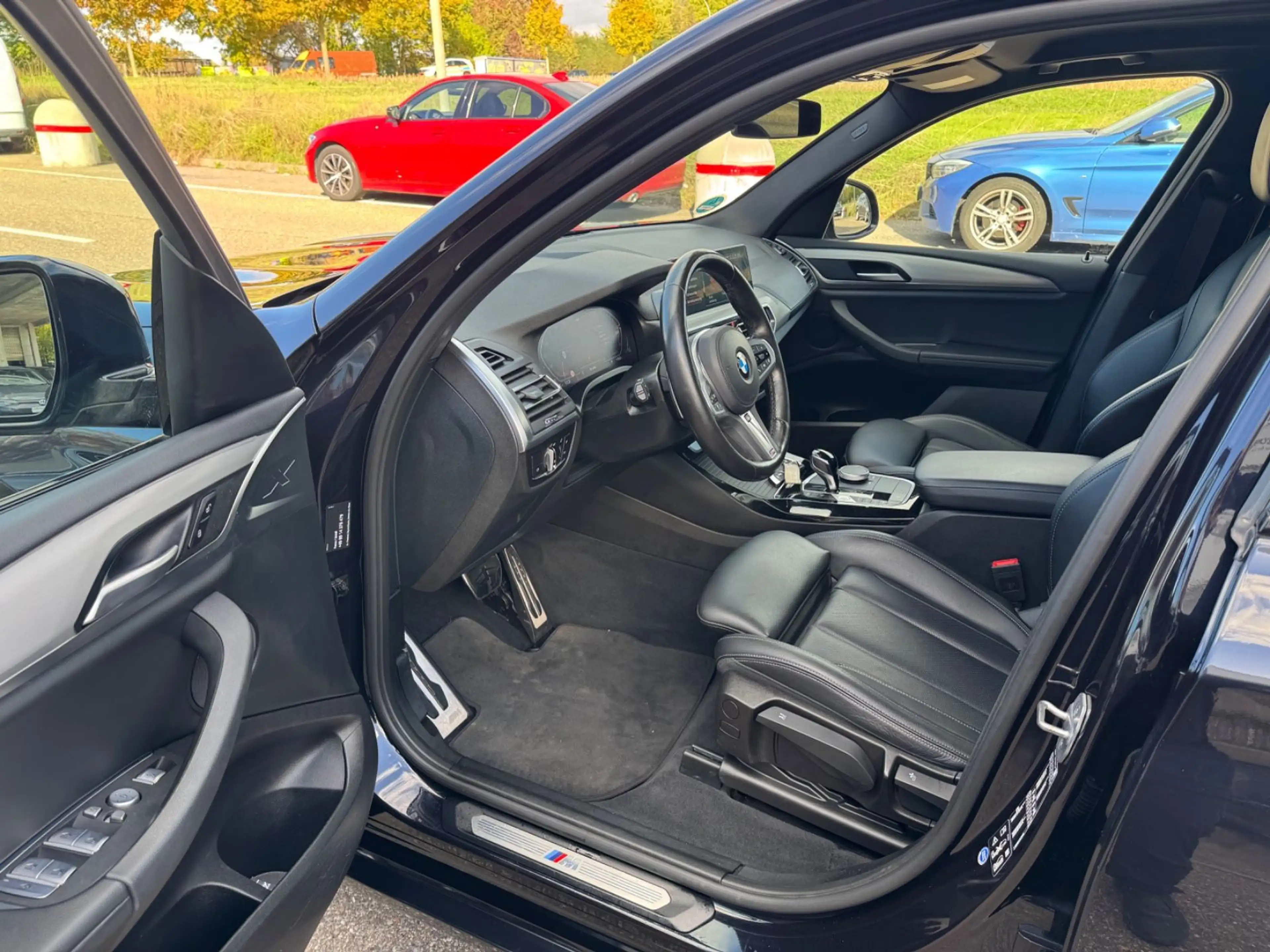 BMW X3 xDrive 20 d M Sport Navi Laser Ambien ACC AHK — photo 11